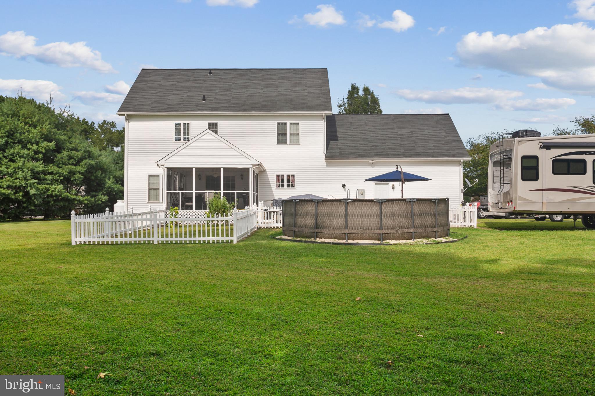 WILLOW CREEK - Residential