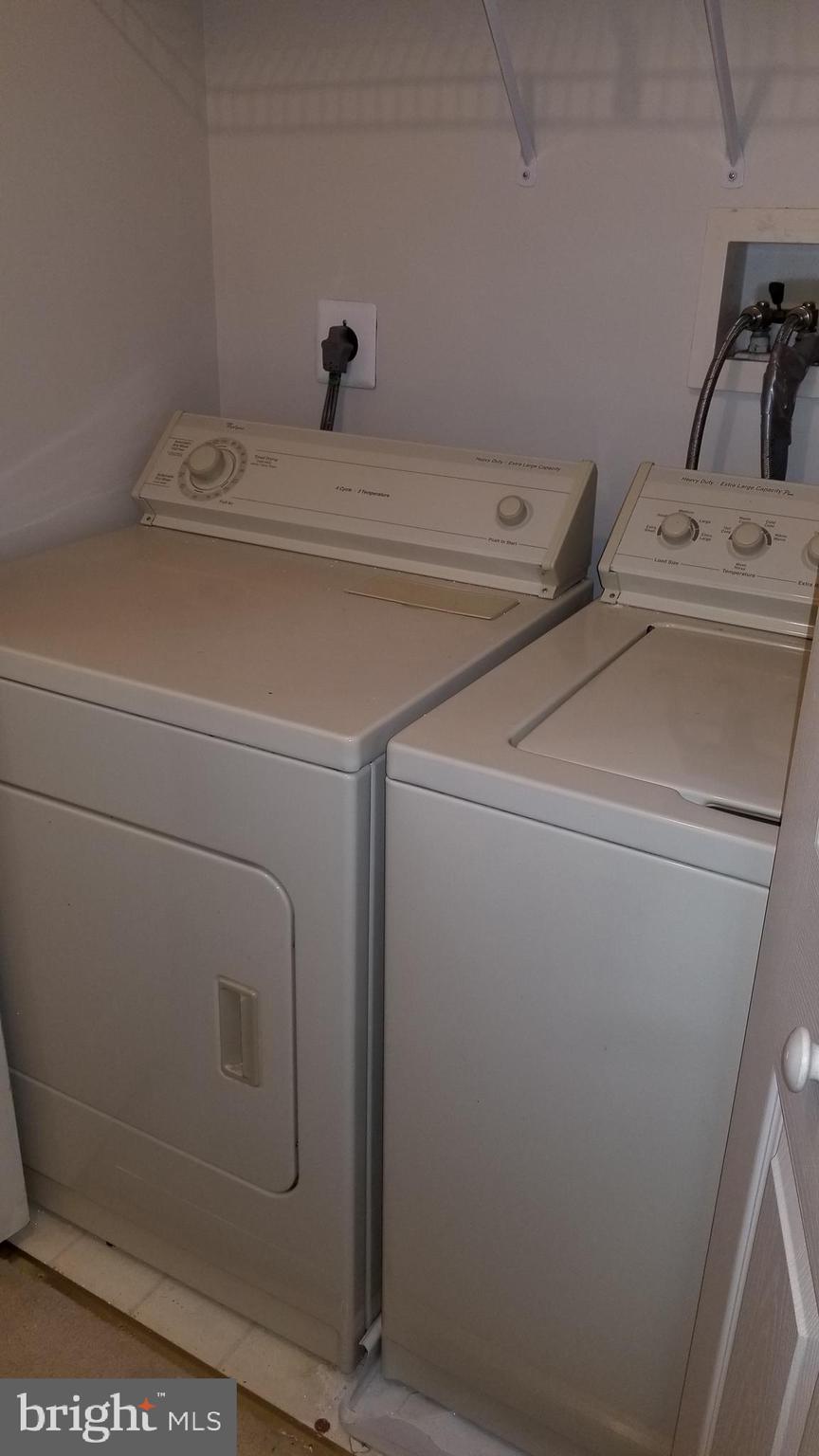 HARFORD TOWN - Residential