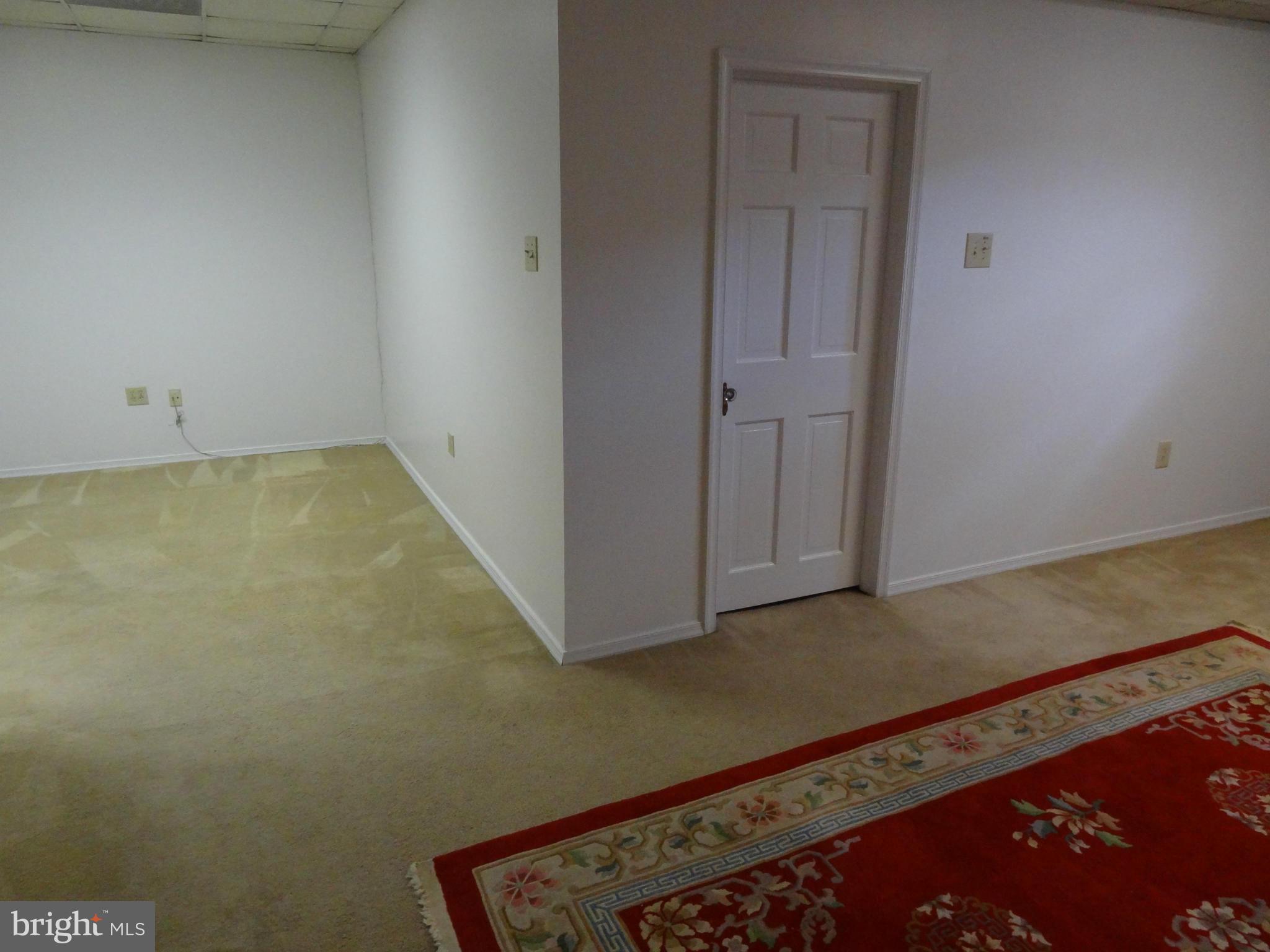 COOL POND - Residential