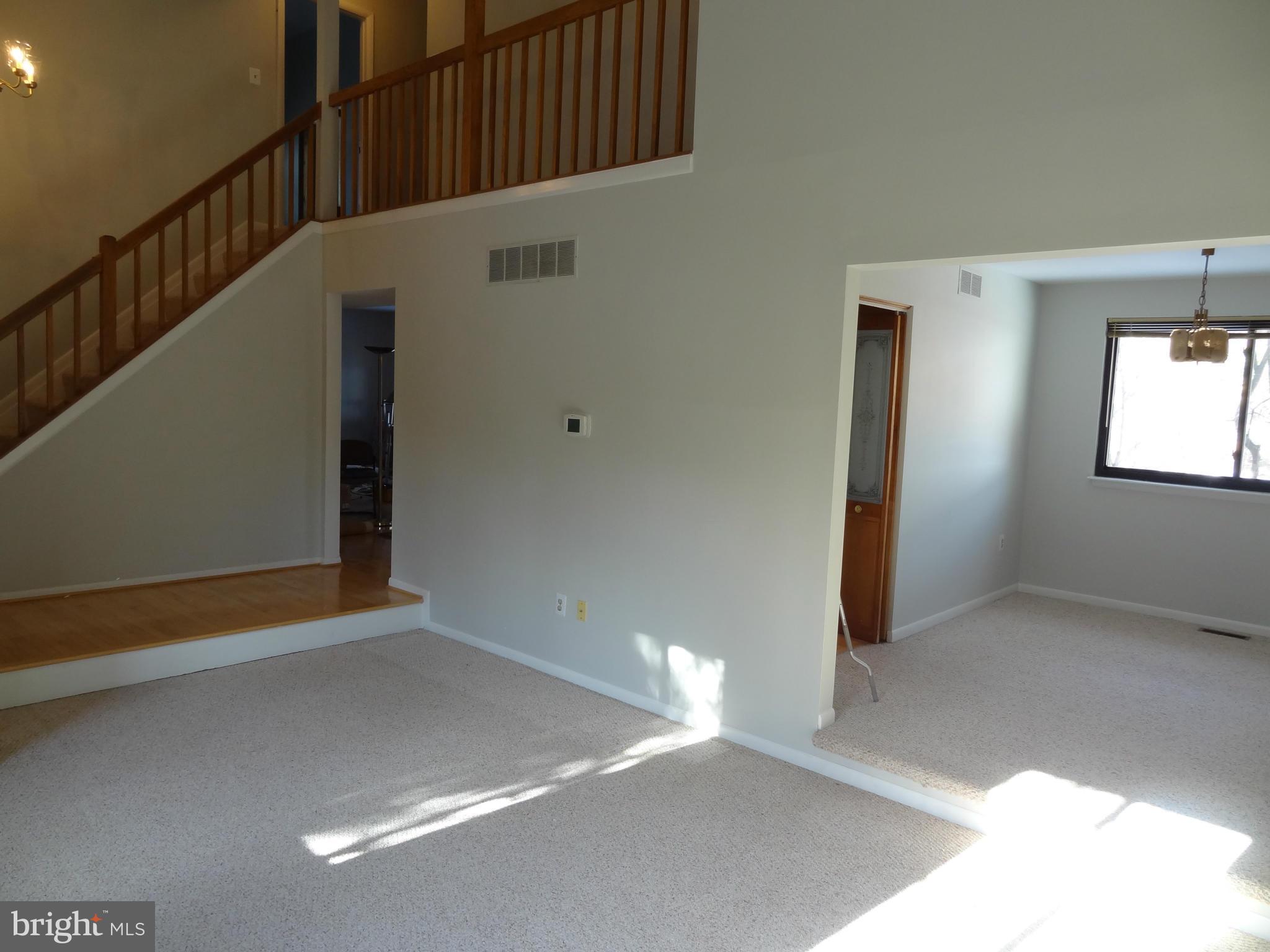 COOL POND - Residential