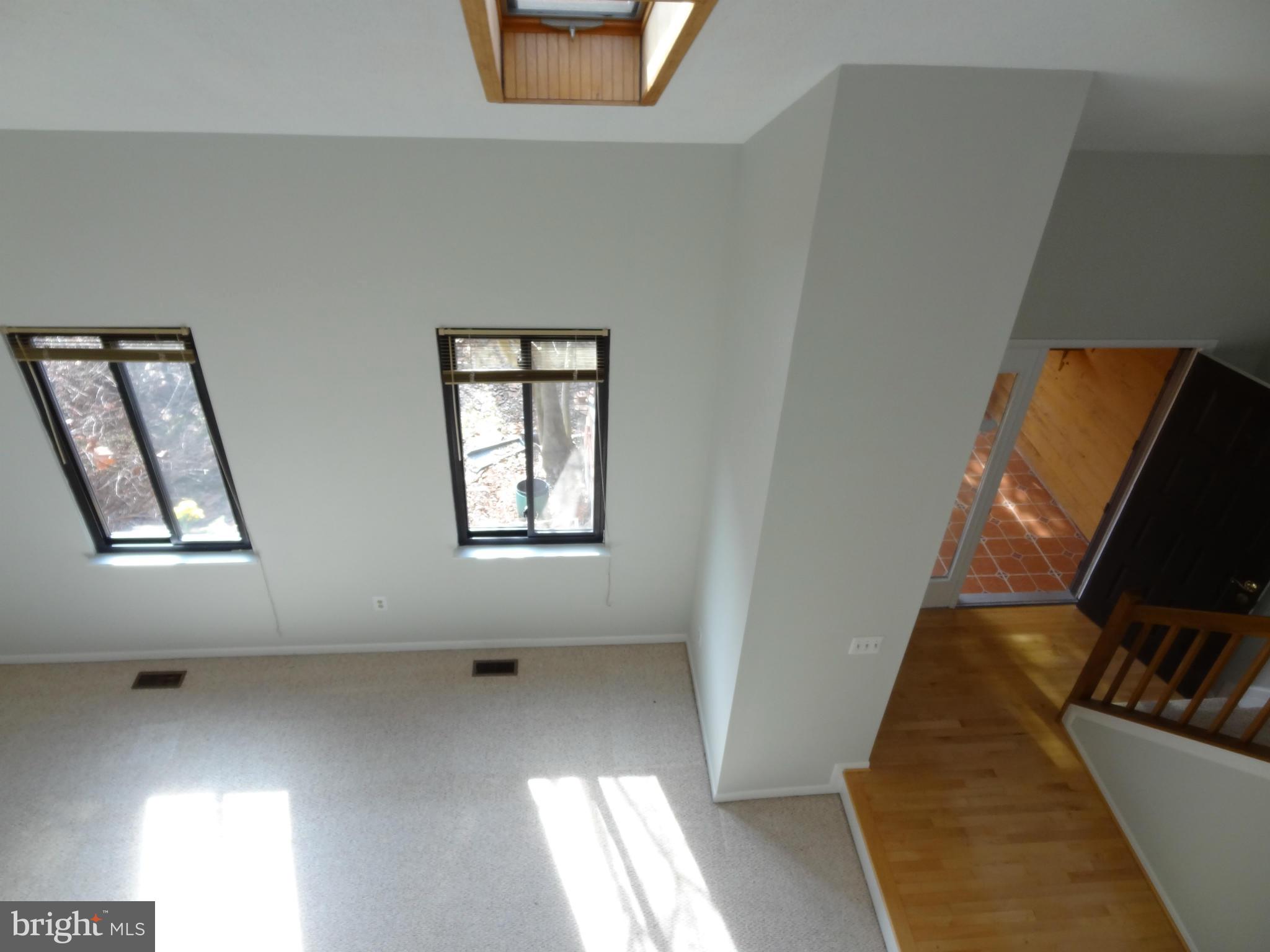 COOL POND - Residential