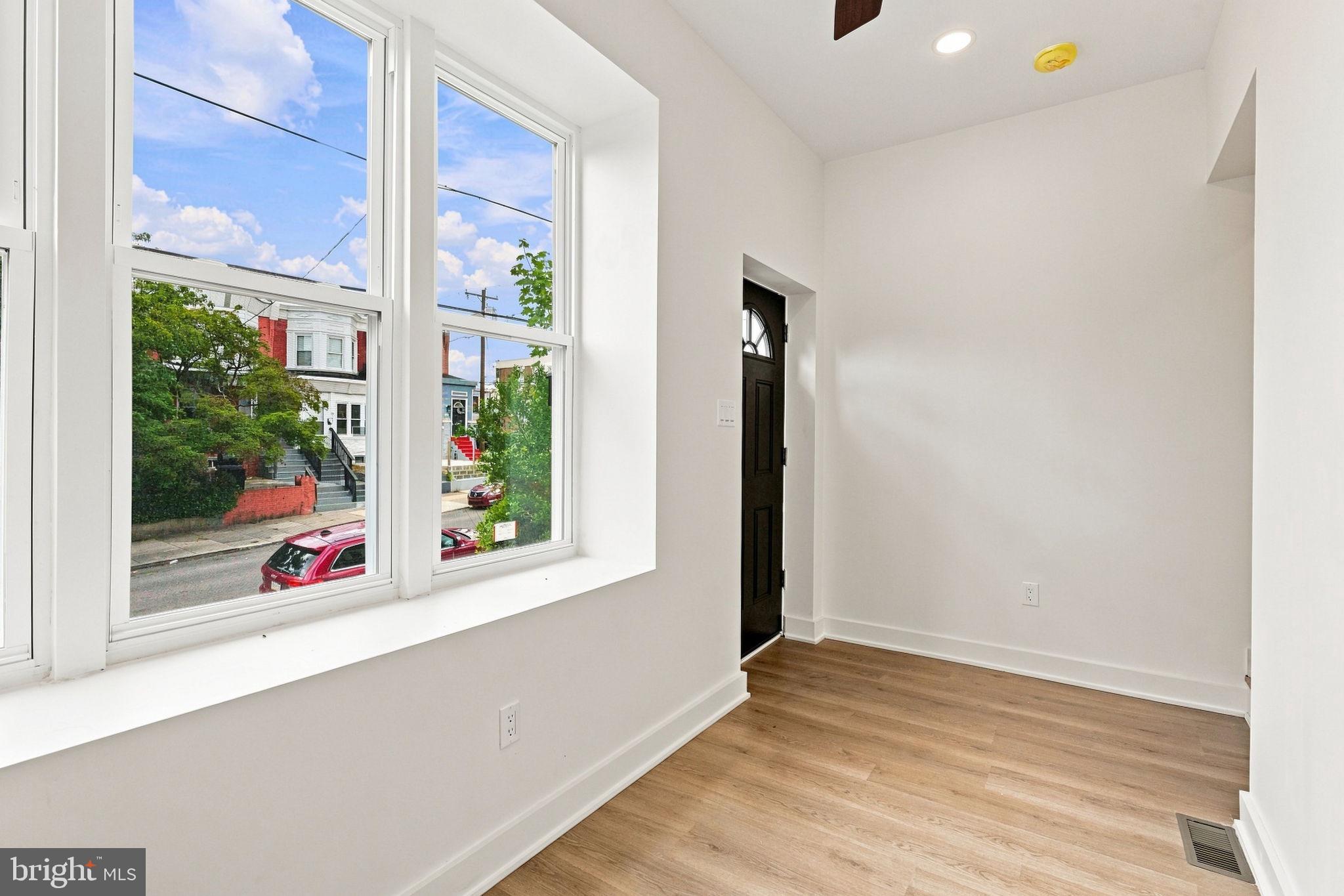 1655 N 60TH STREET