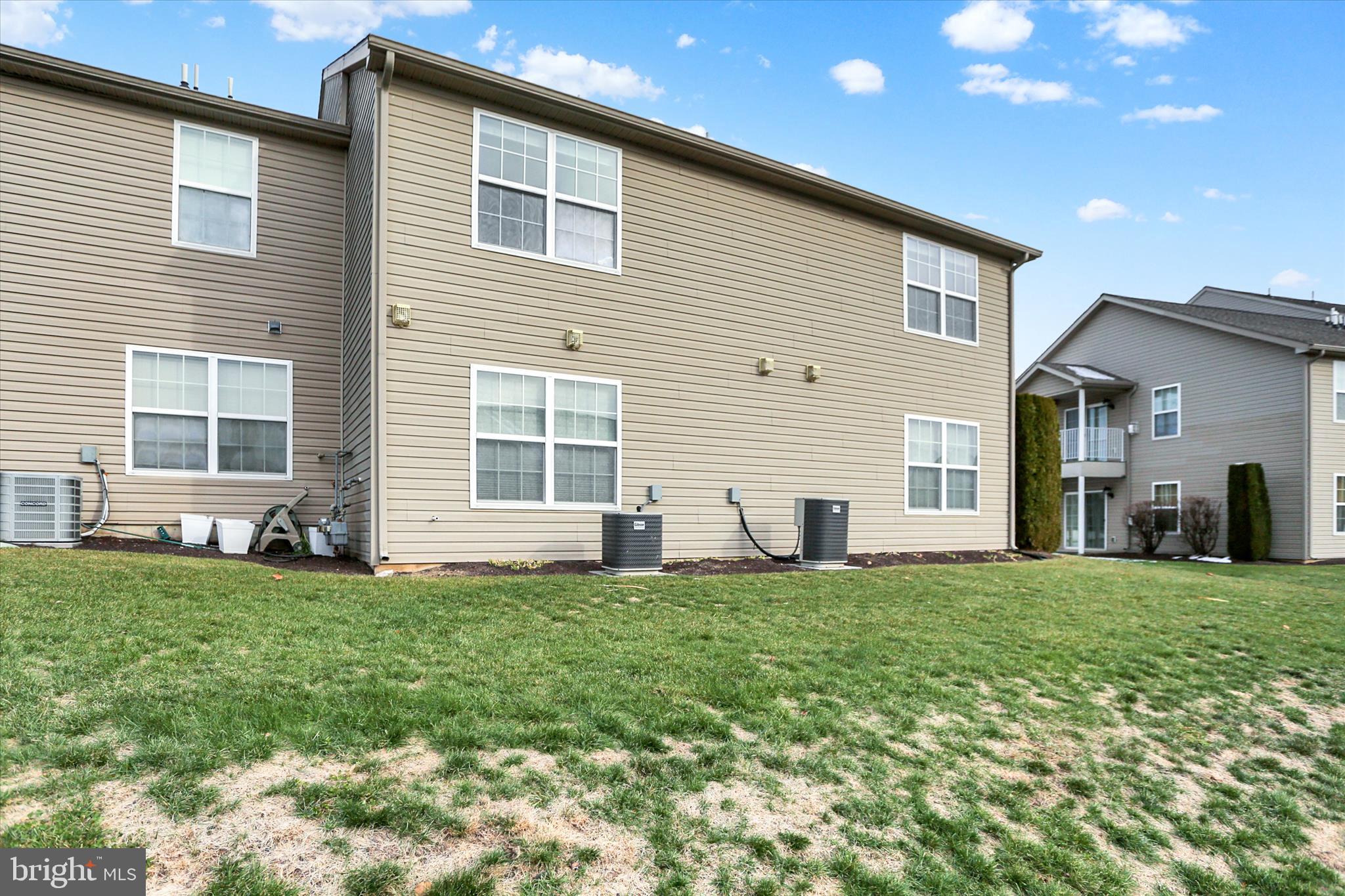 PINNACLE AT HERSHEY MEADOWS - Residential