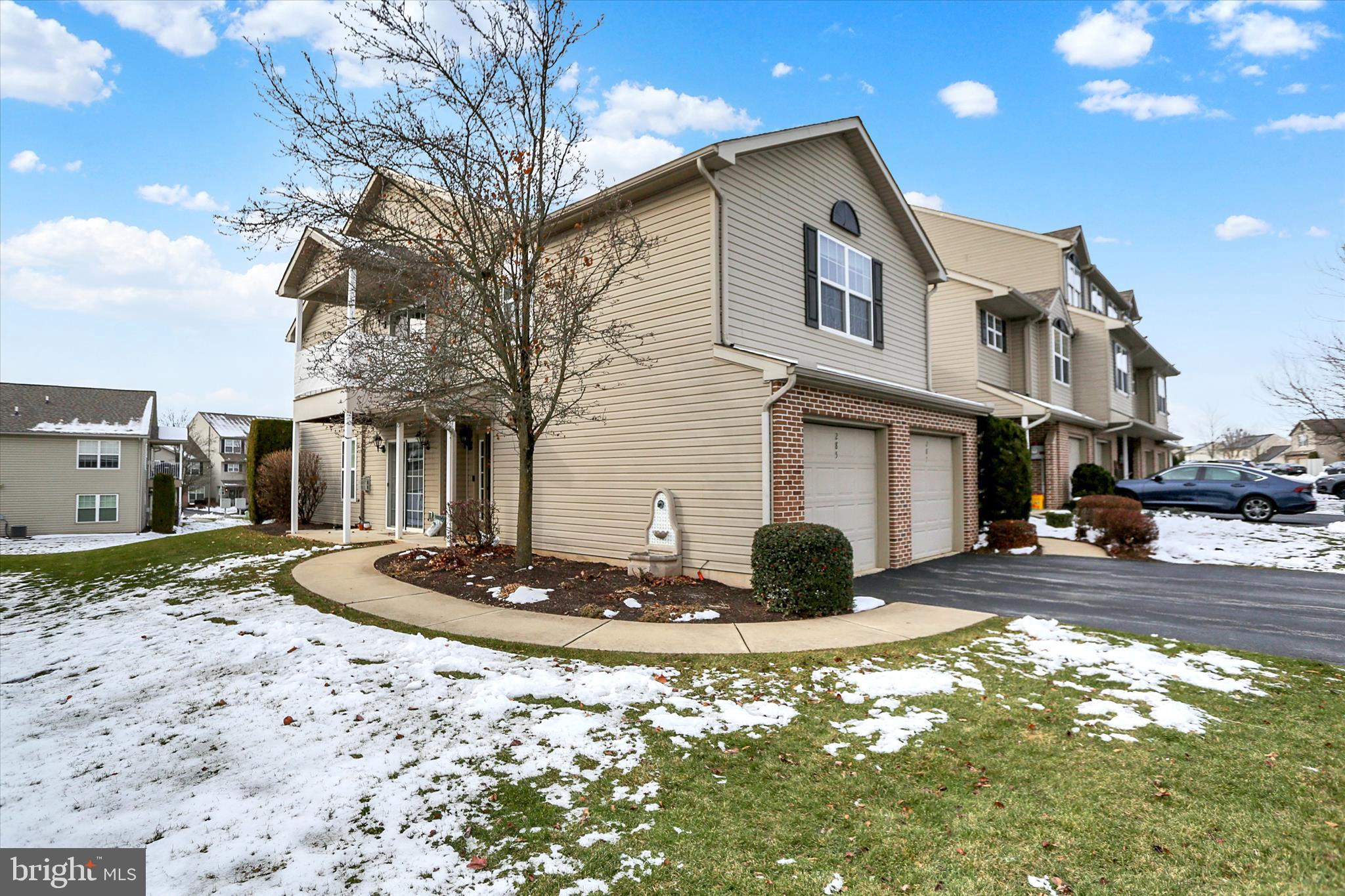 PINNACLE AT HERSHEY MEADOWS - Residential