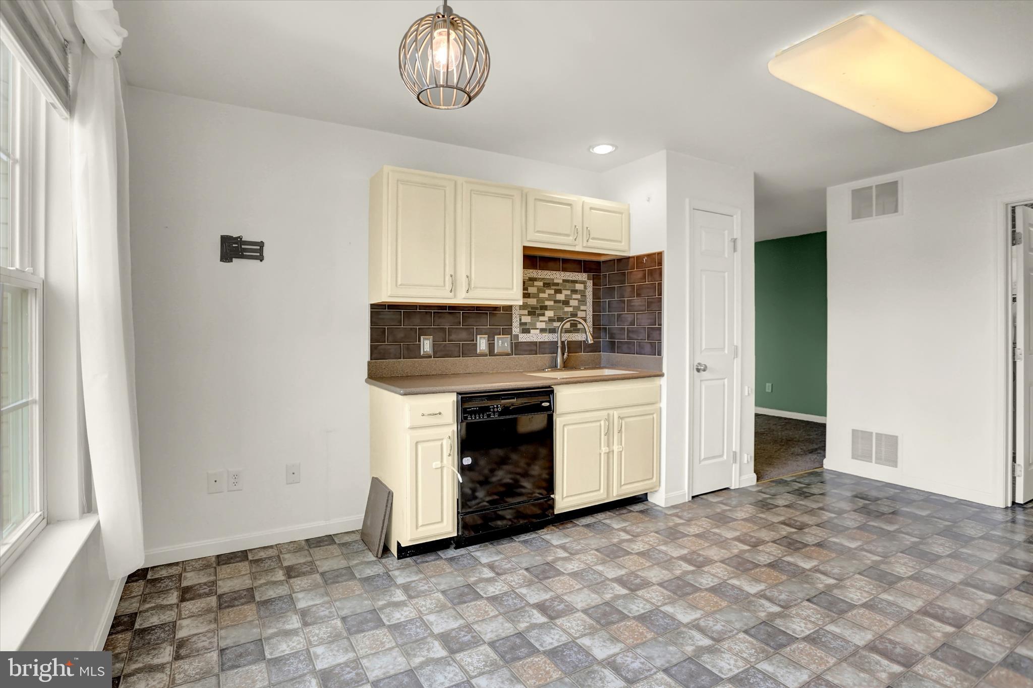 PINNACLE AT HERSHEY MEADOWS - Residential