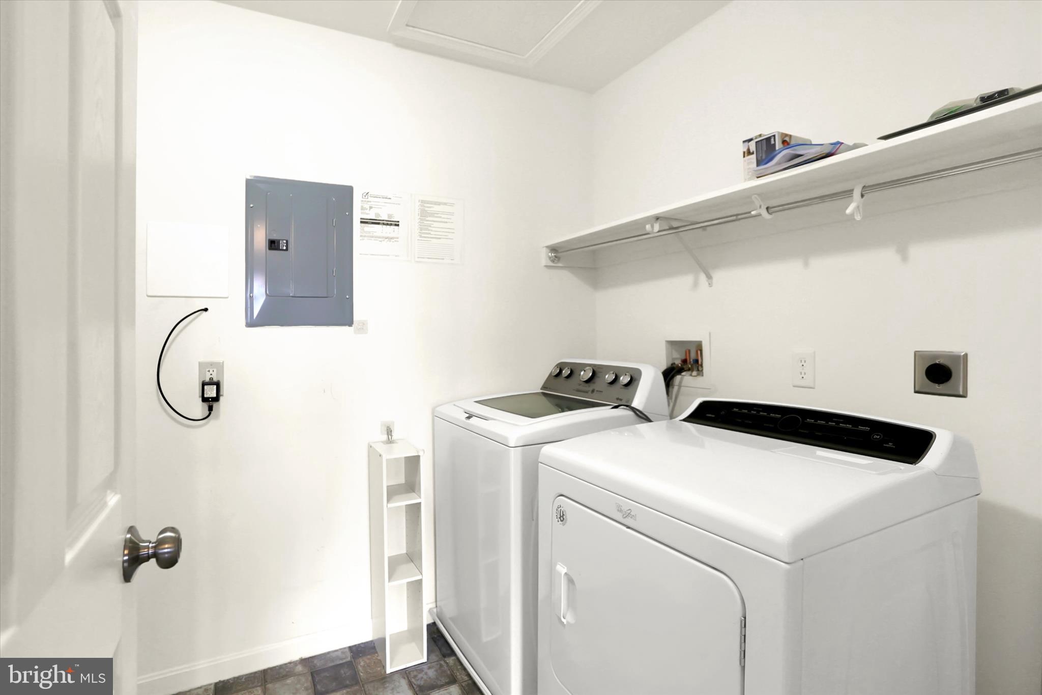 PINNACLE AT HERSHEY MEADOWS - Residential