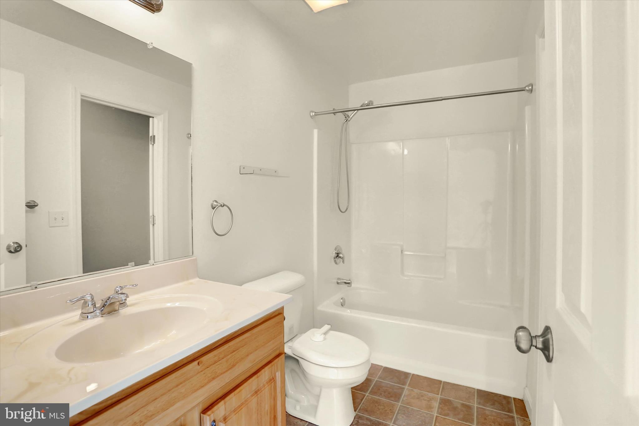 PINNACLE AT HERSHEY MEADOWS - Residential