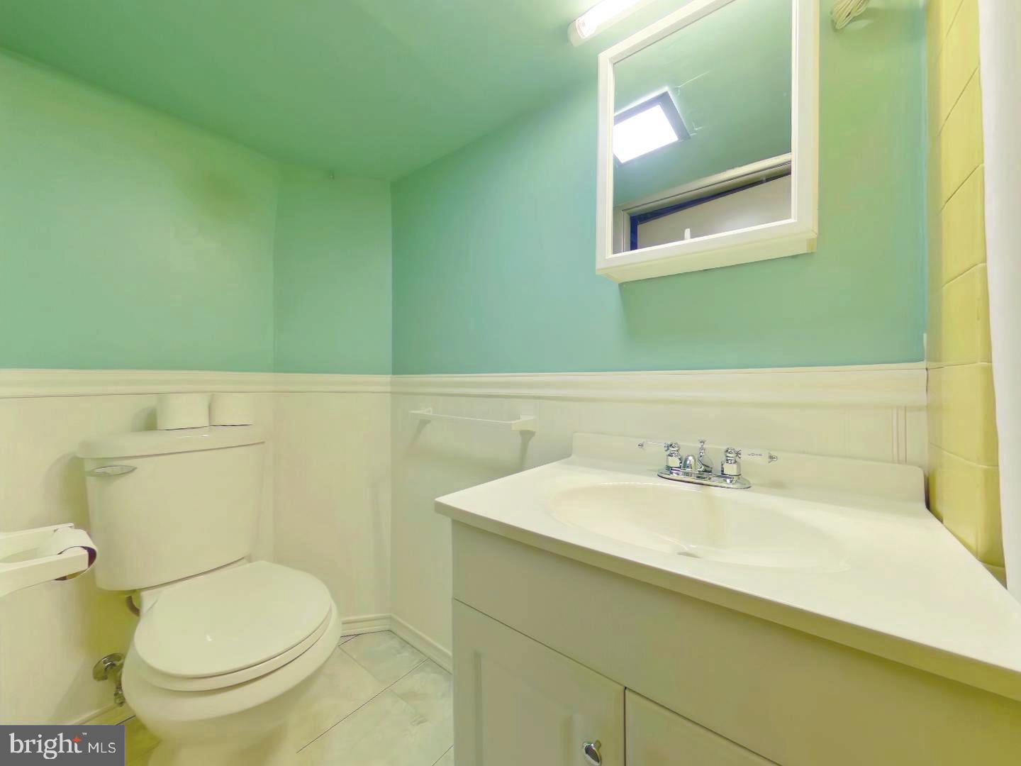 EAST PASSYUNK CROSSING - Residential Lease