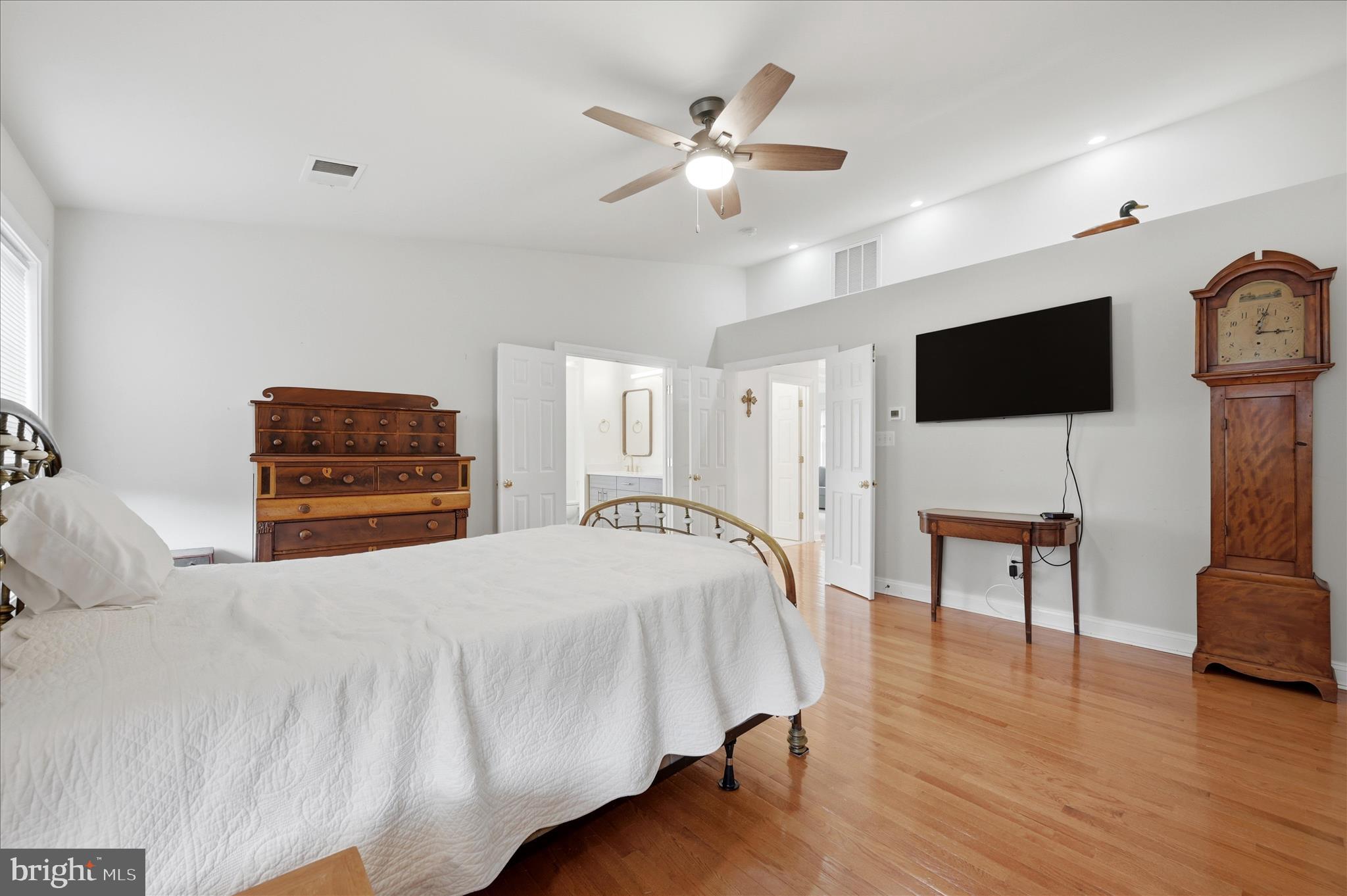 LAKE HOLIDAY ESTATES - Residential