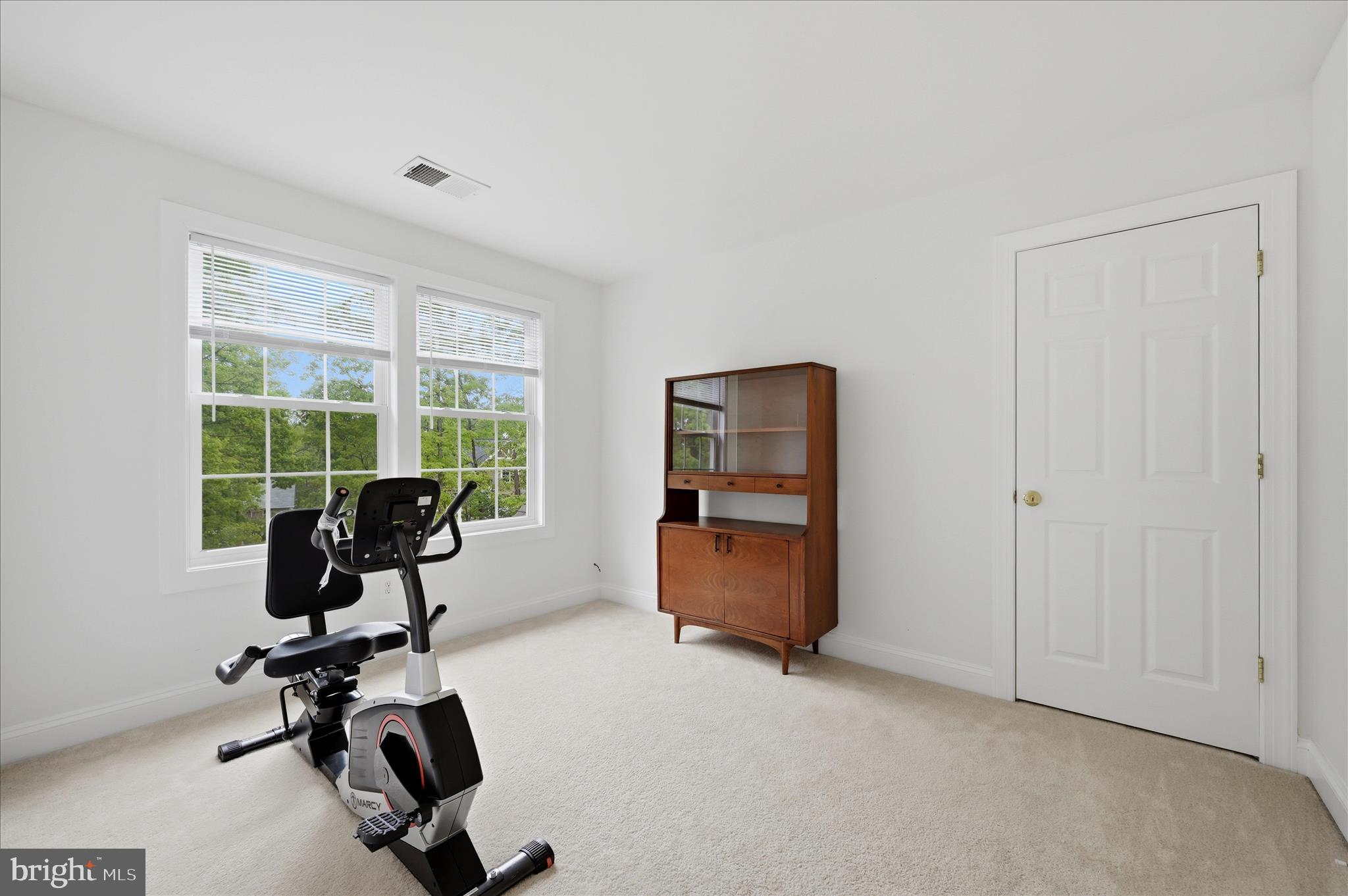 LAKE HOLIDAY ESTATES - Residential