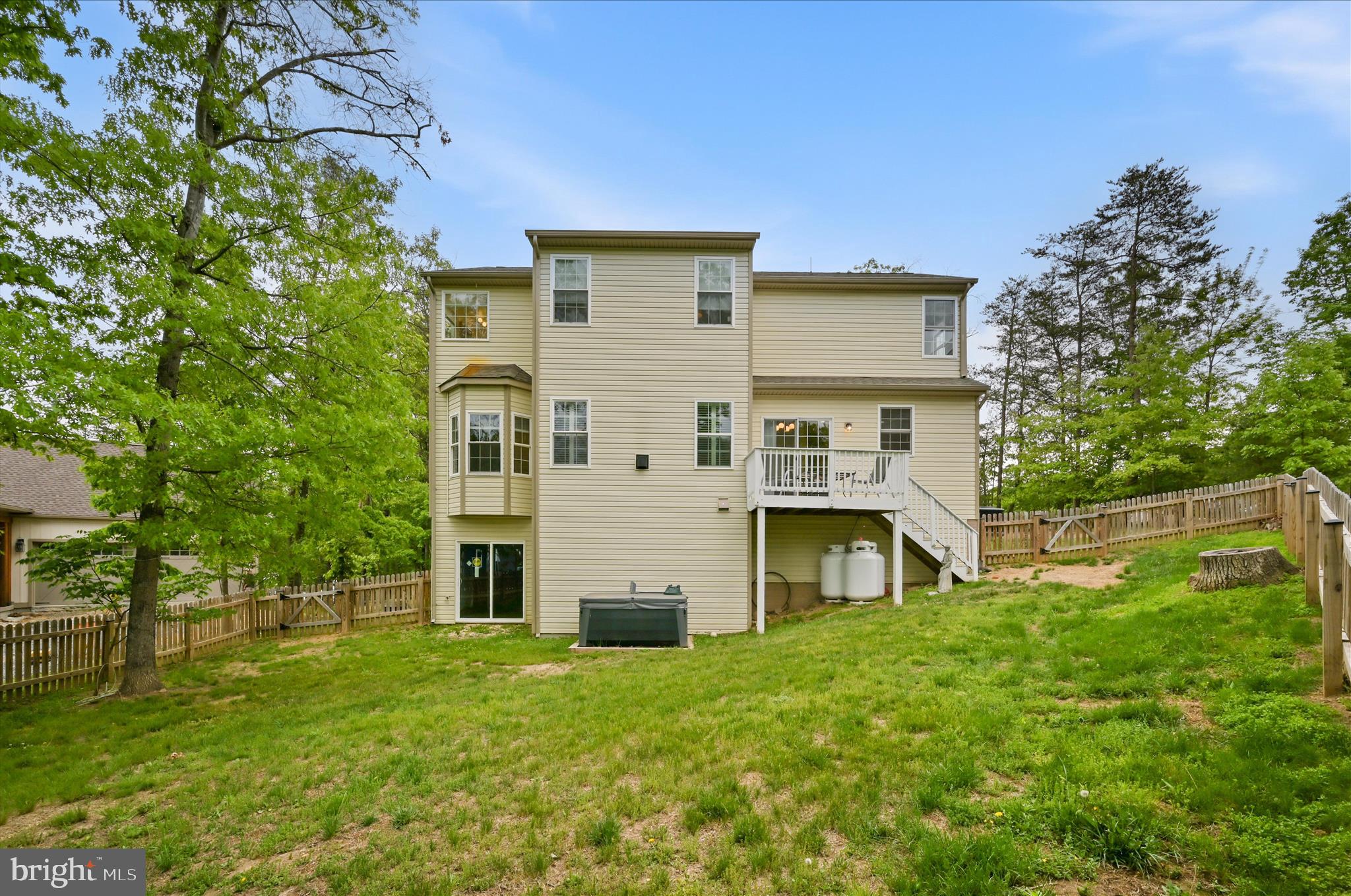 LAKE HOLIDAY ESTATES - Residential