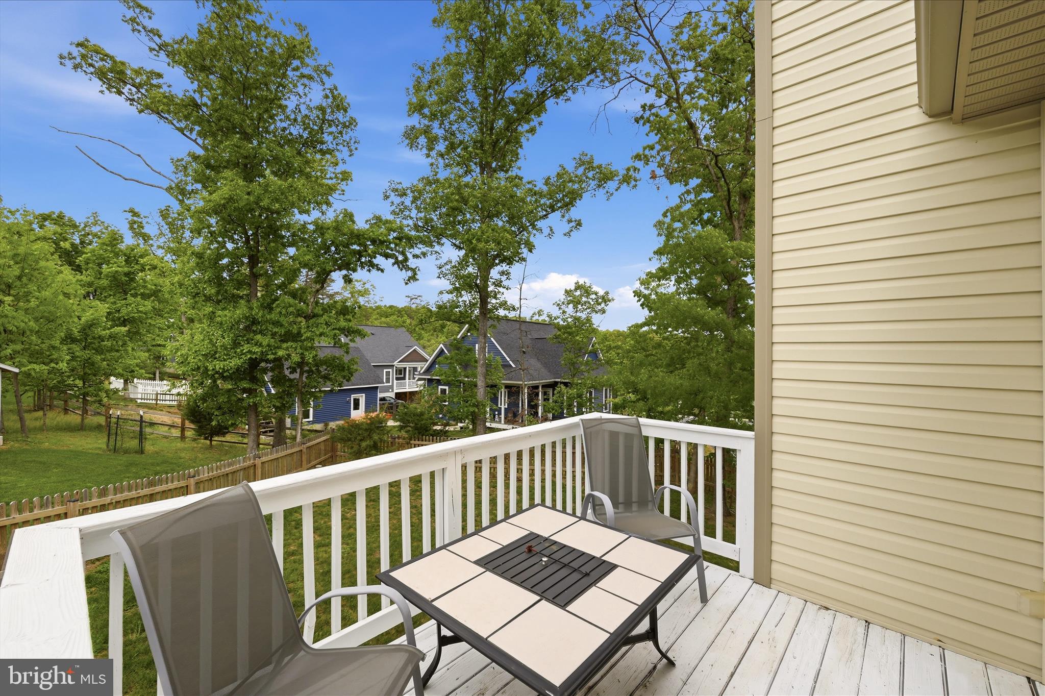 LAKE HOLIDAY ESTATES - Residential