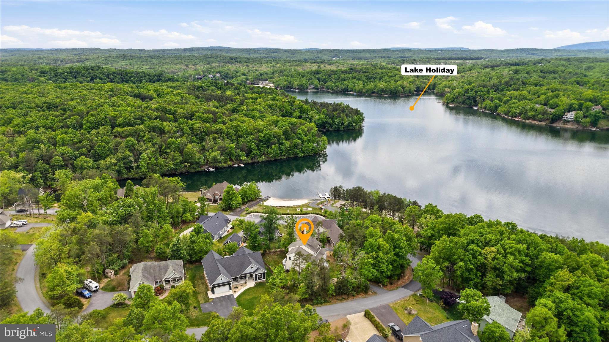 LAKE HOLIDAY ESTATES - Residential