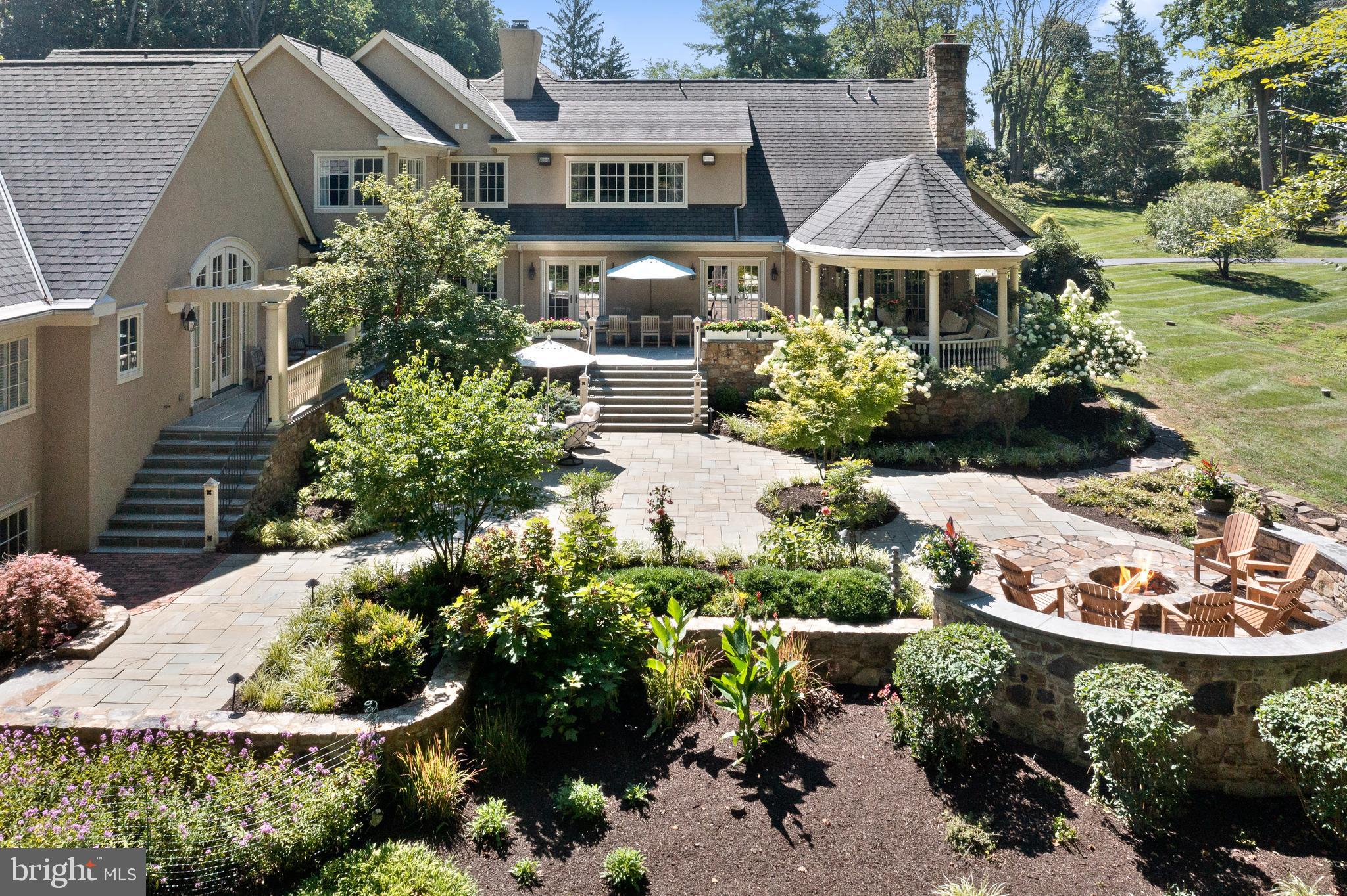 RADNOR HUNT - Residential