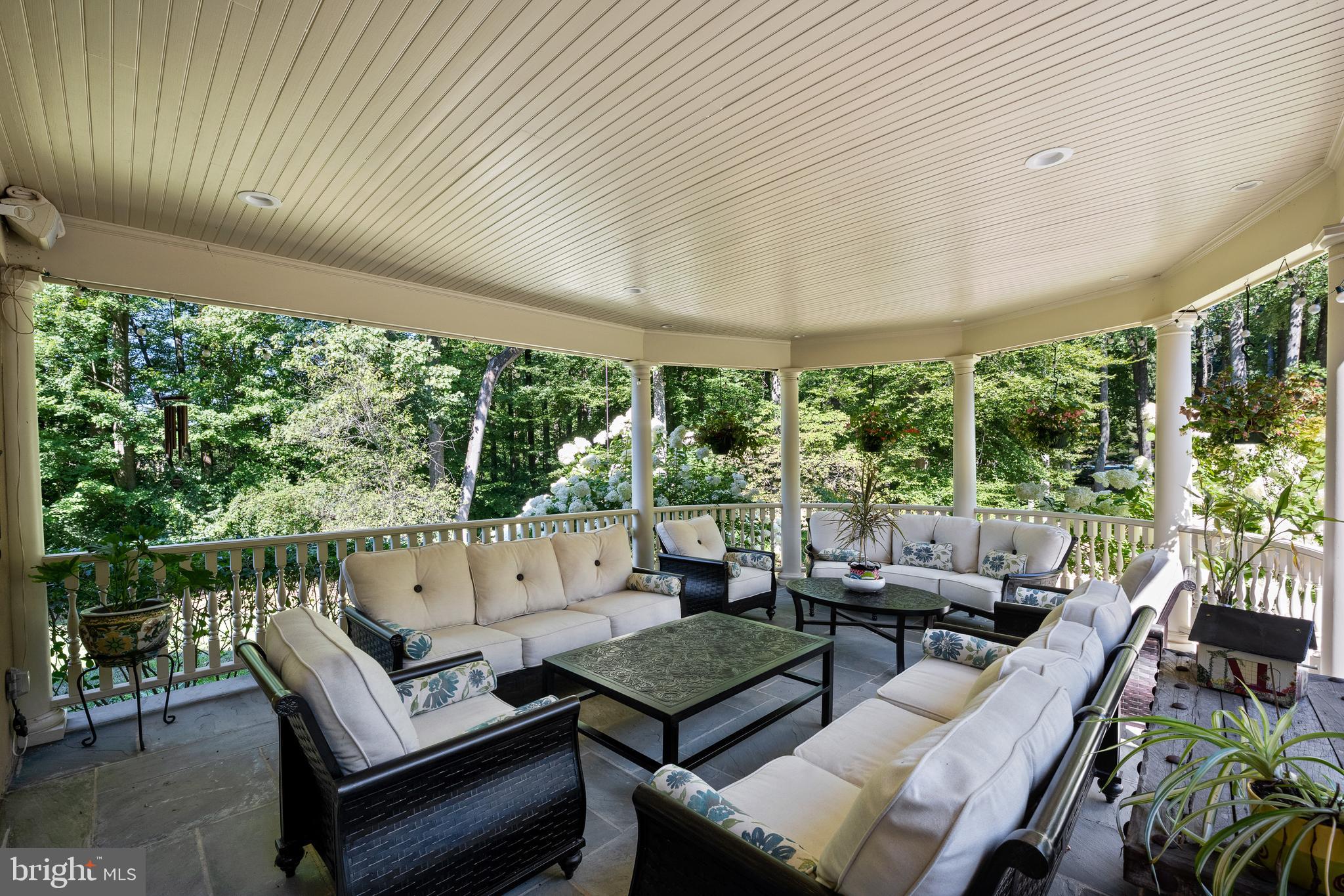 RADNOR HUNT - Residential