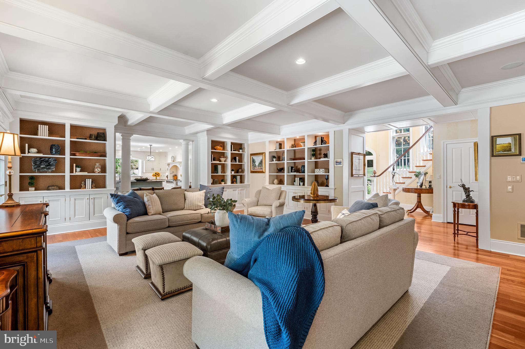 RADNOR HUNT - Residential