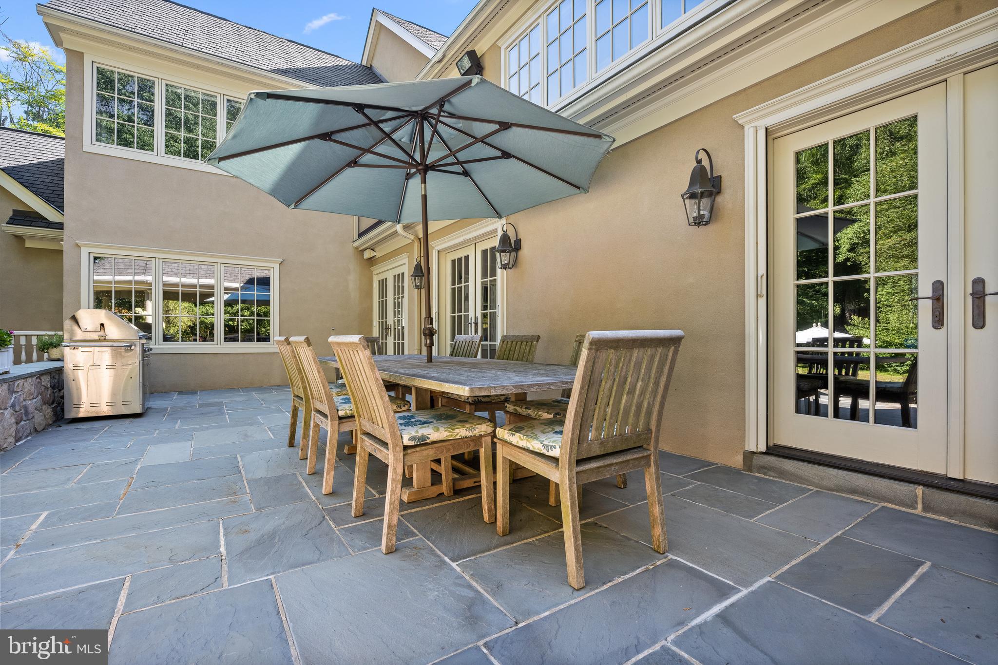 RADNOR HUNT - Residential