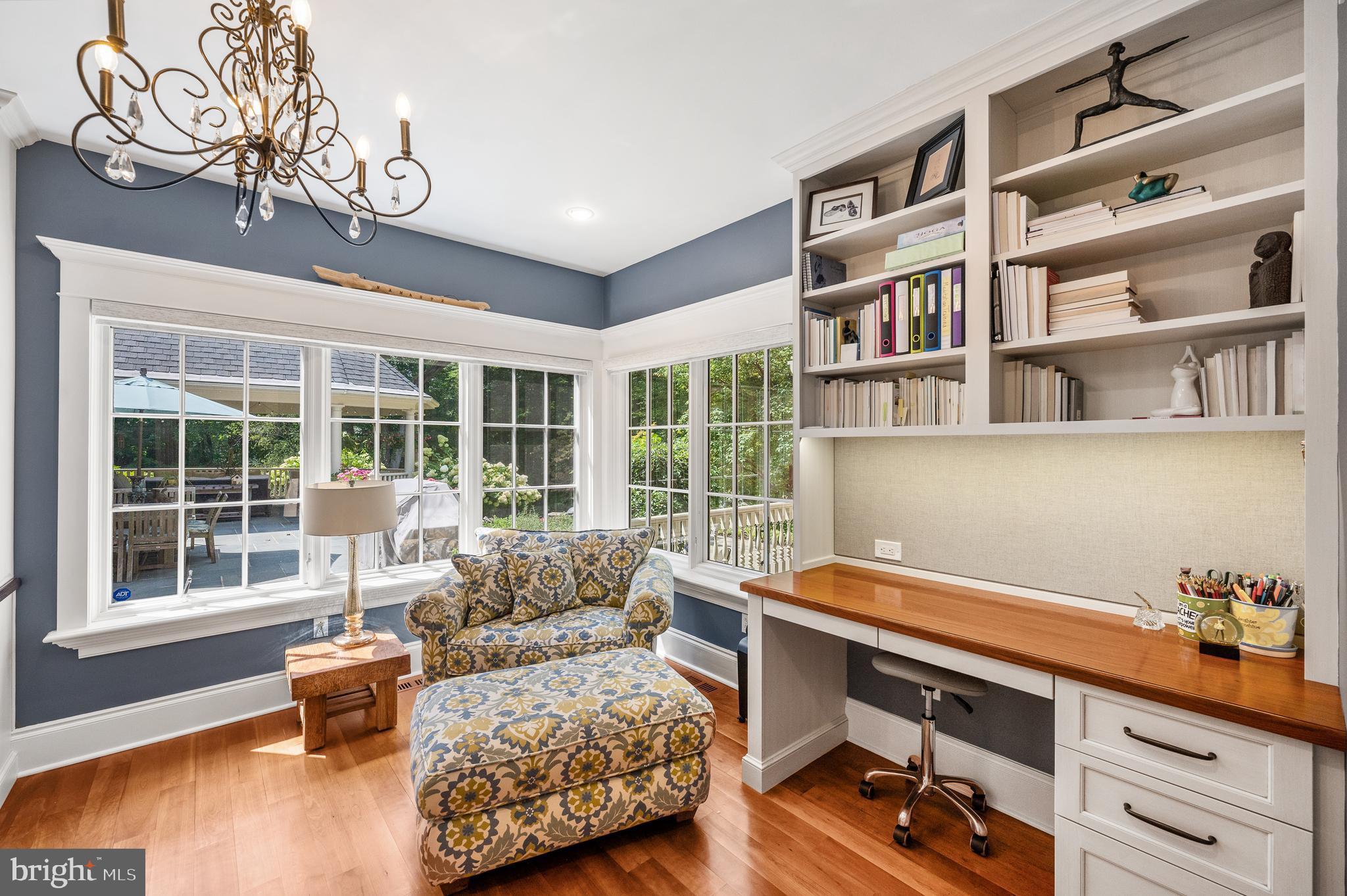 RADNOR HUNT - Residential