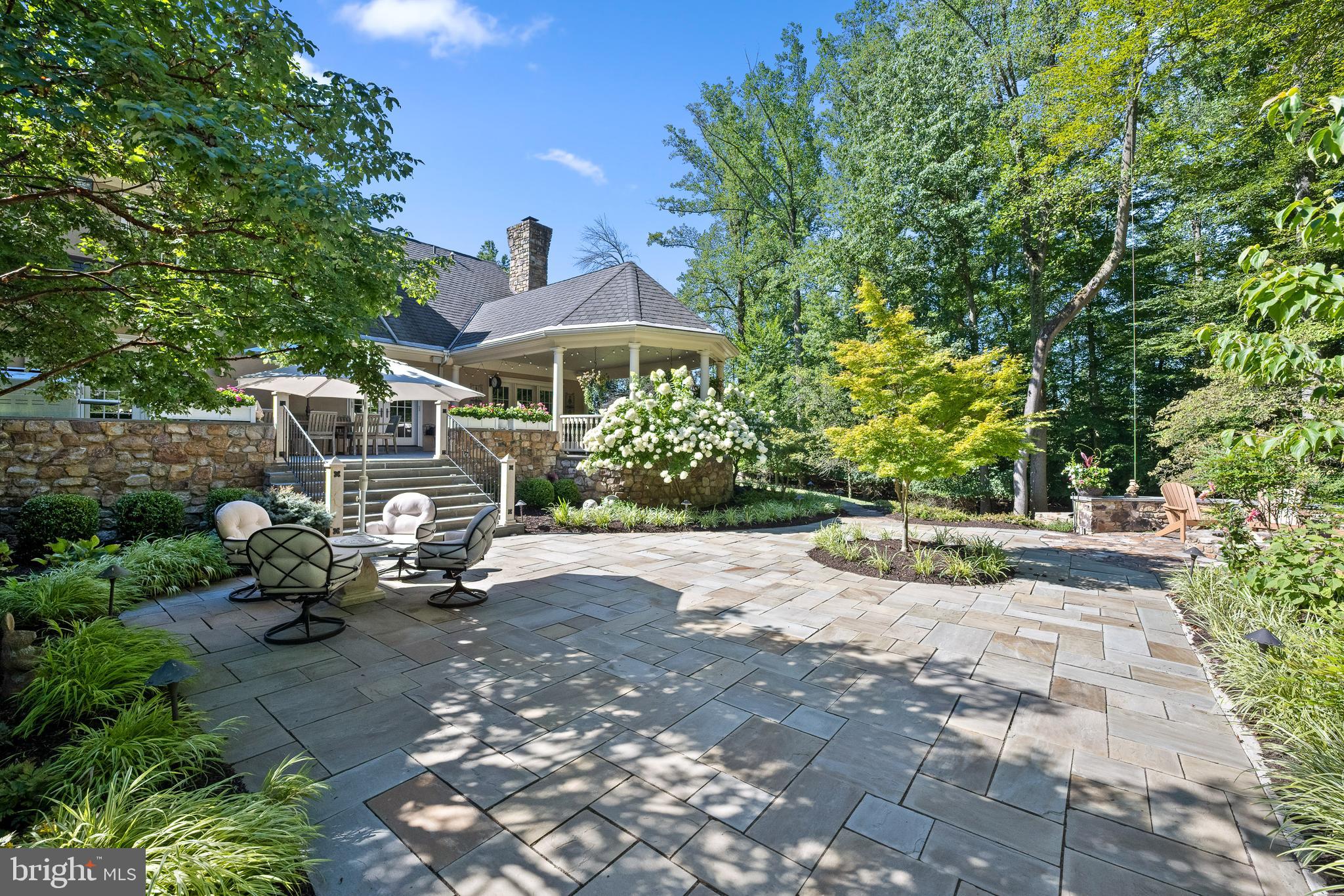 RADNOR HUNT - Residential