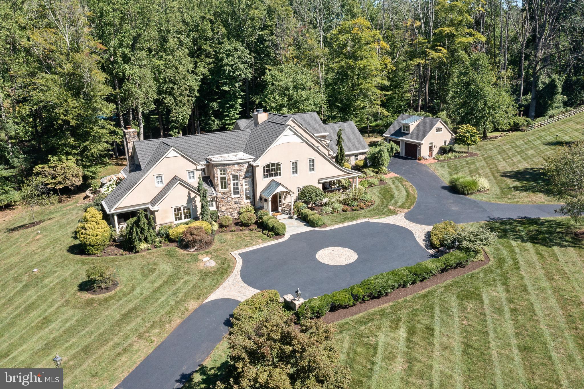 RADNOR HUNT - Residential