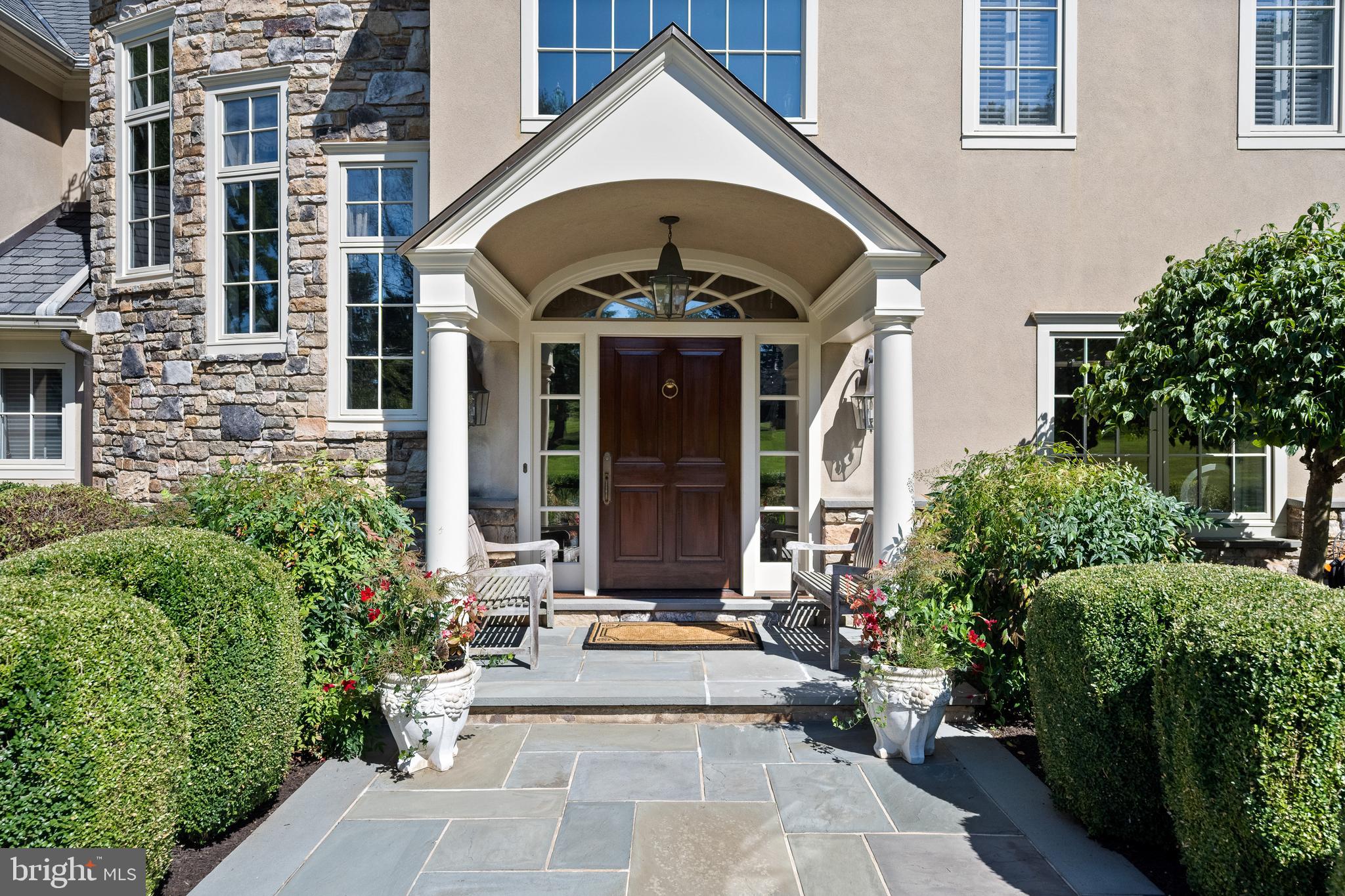 RADNOR HUNT - Residential