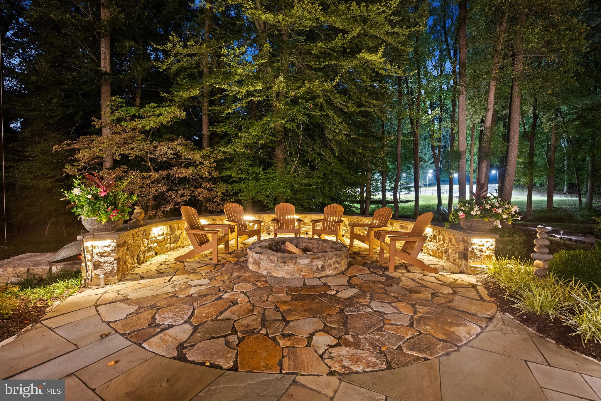 RADNOR HUNT - Residential