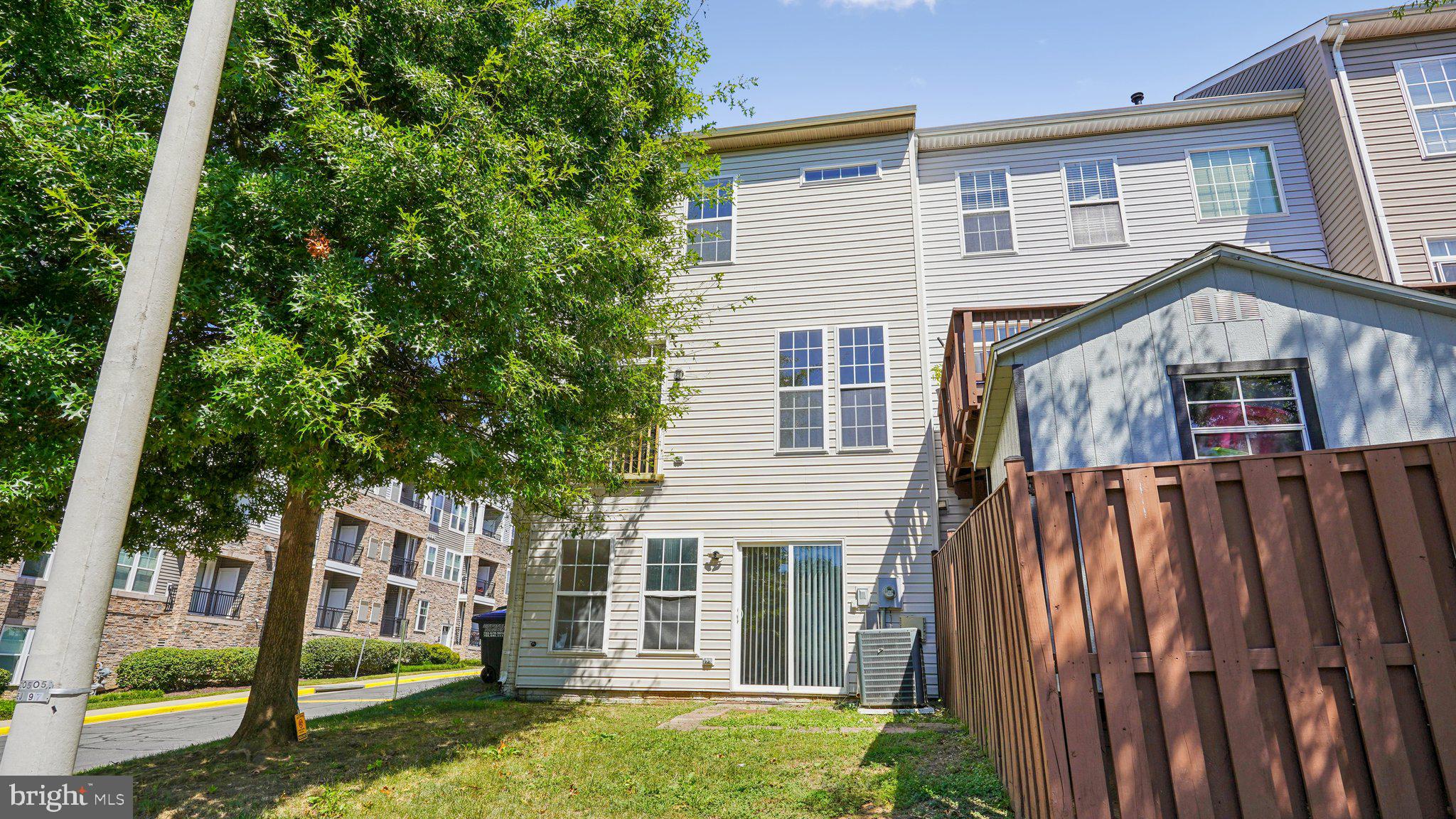 RIPPON LANDING - Residential