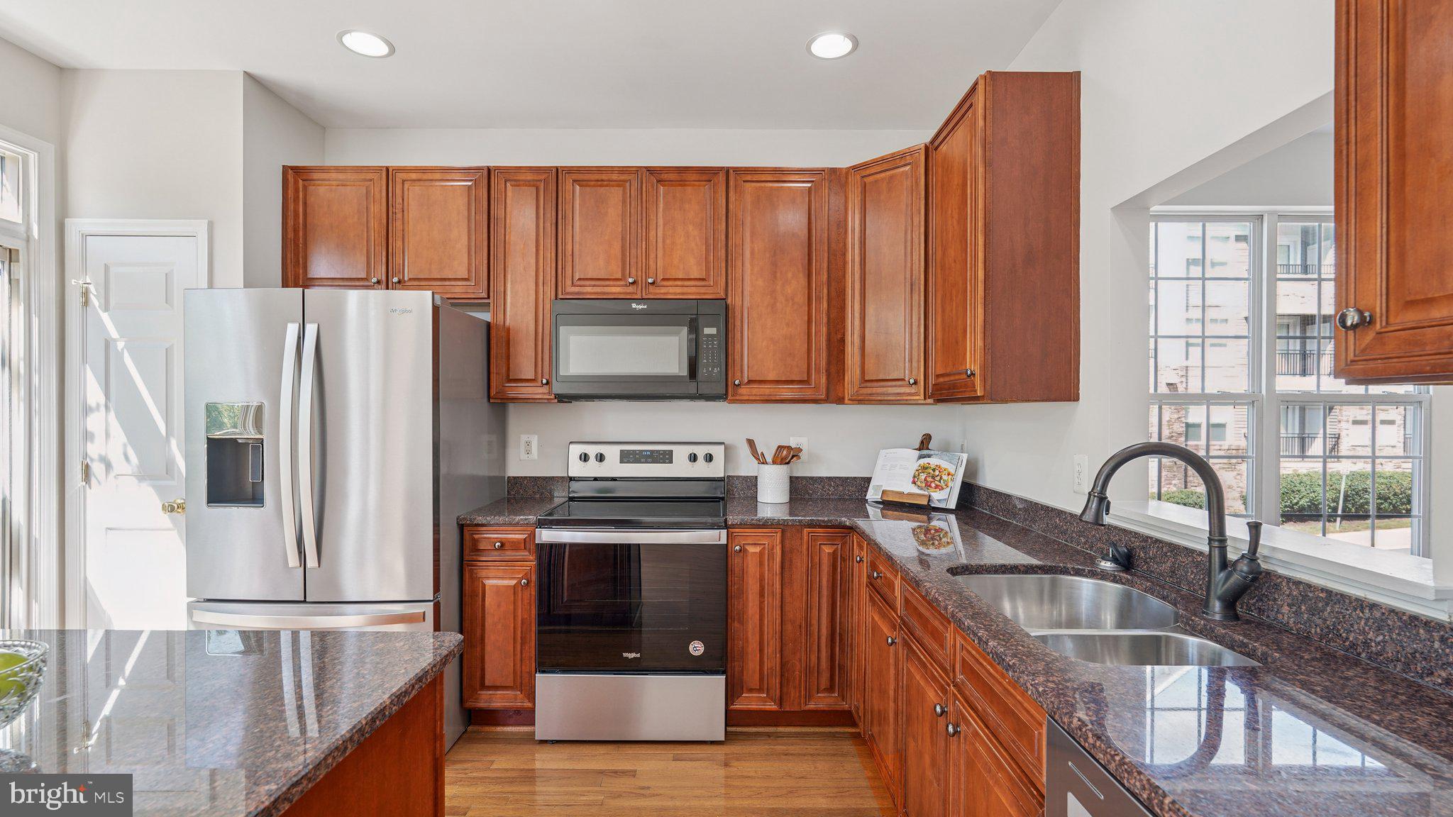 RIPPON LANDING - Residential