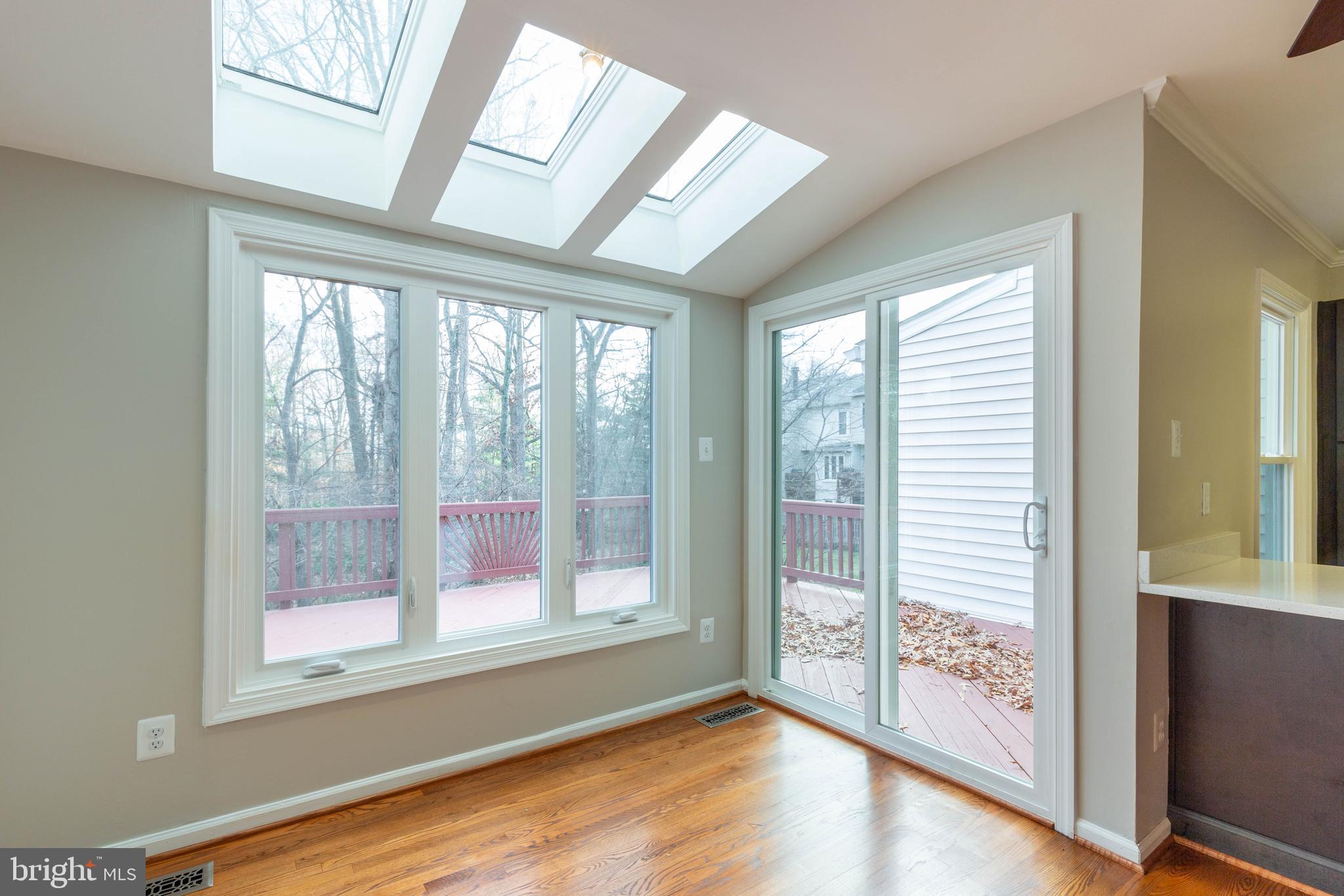 LITTLE ROCKY RUN - Residential Lease