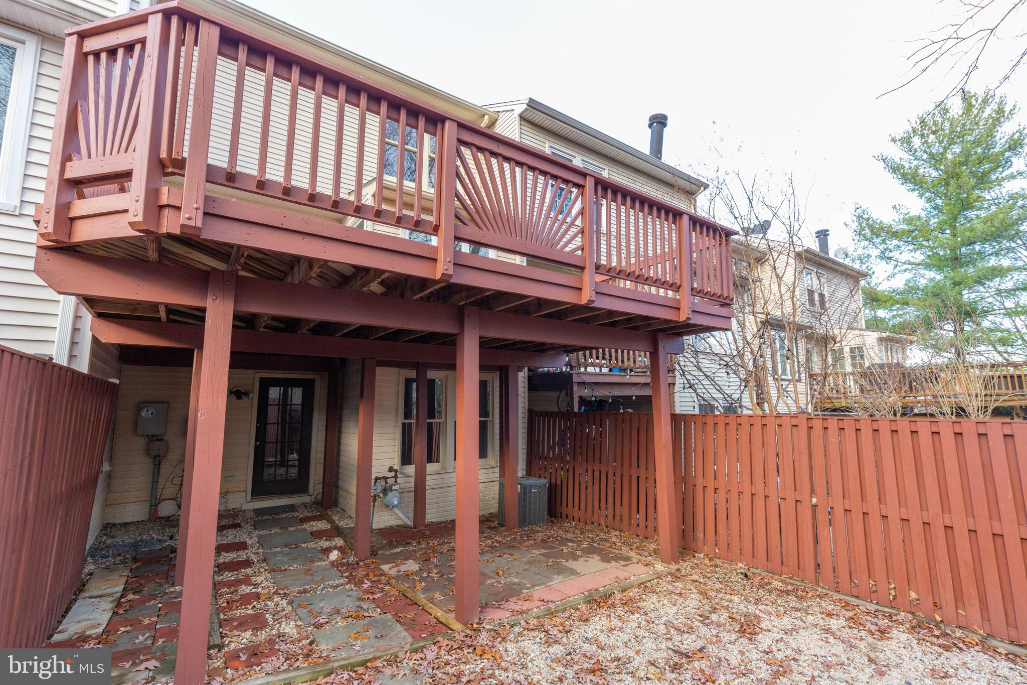 LITTLE ROCKY RUN - Residential Lease