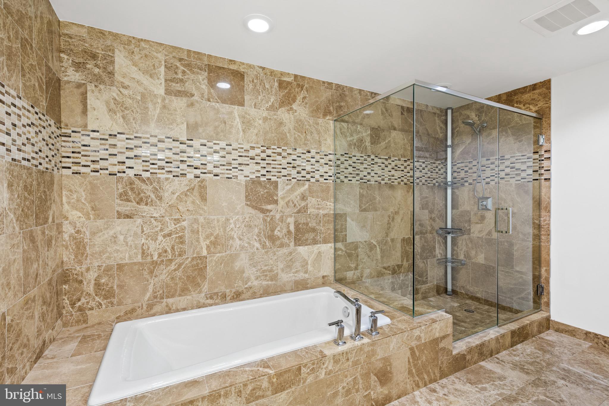 THE DARCY - Residential