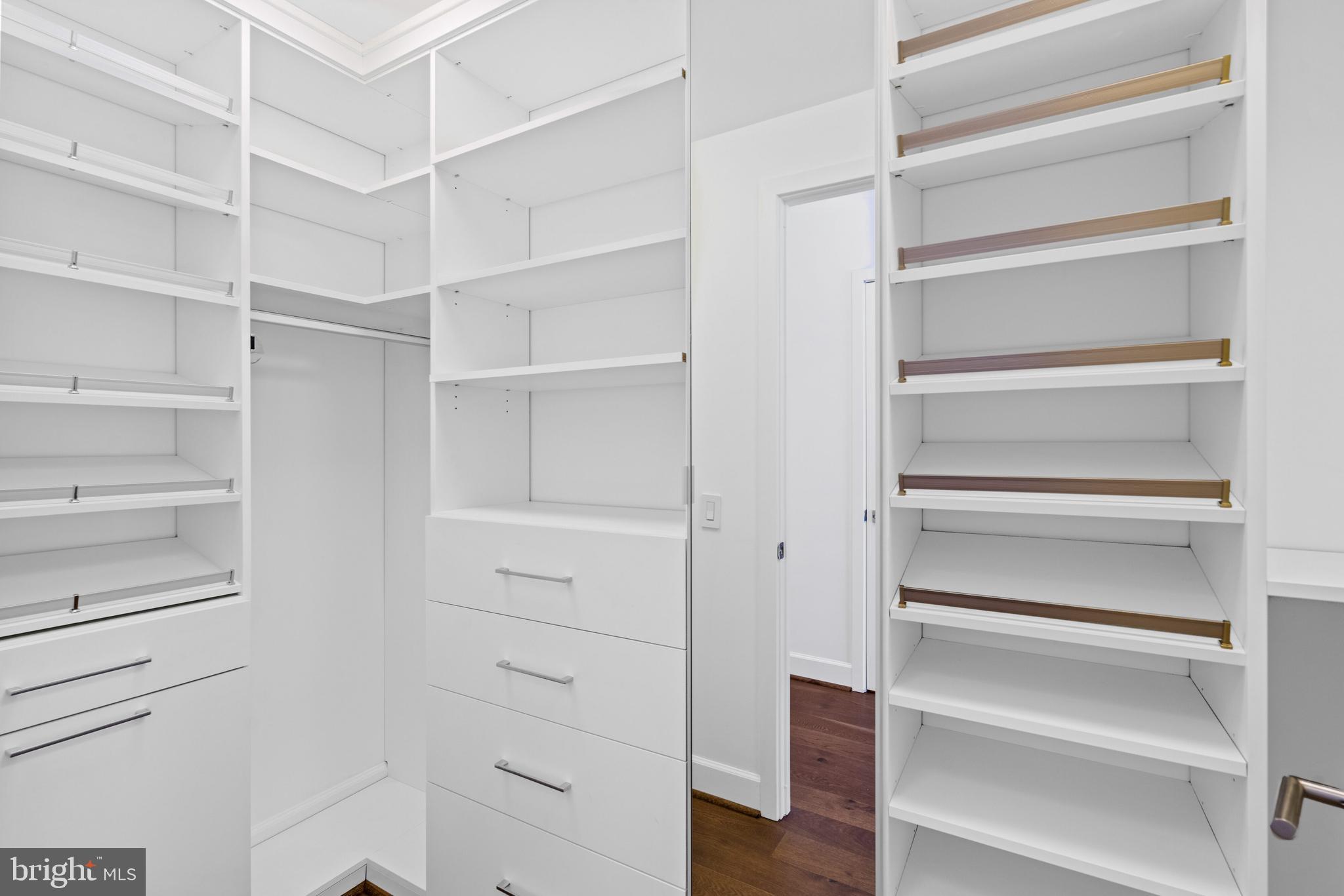 THE DARCY - Residential