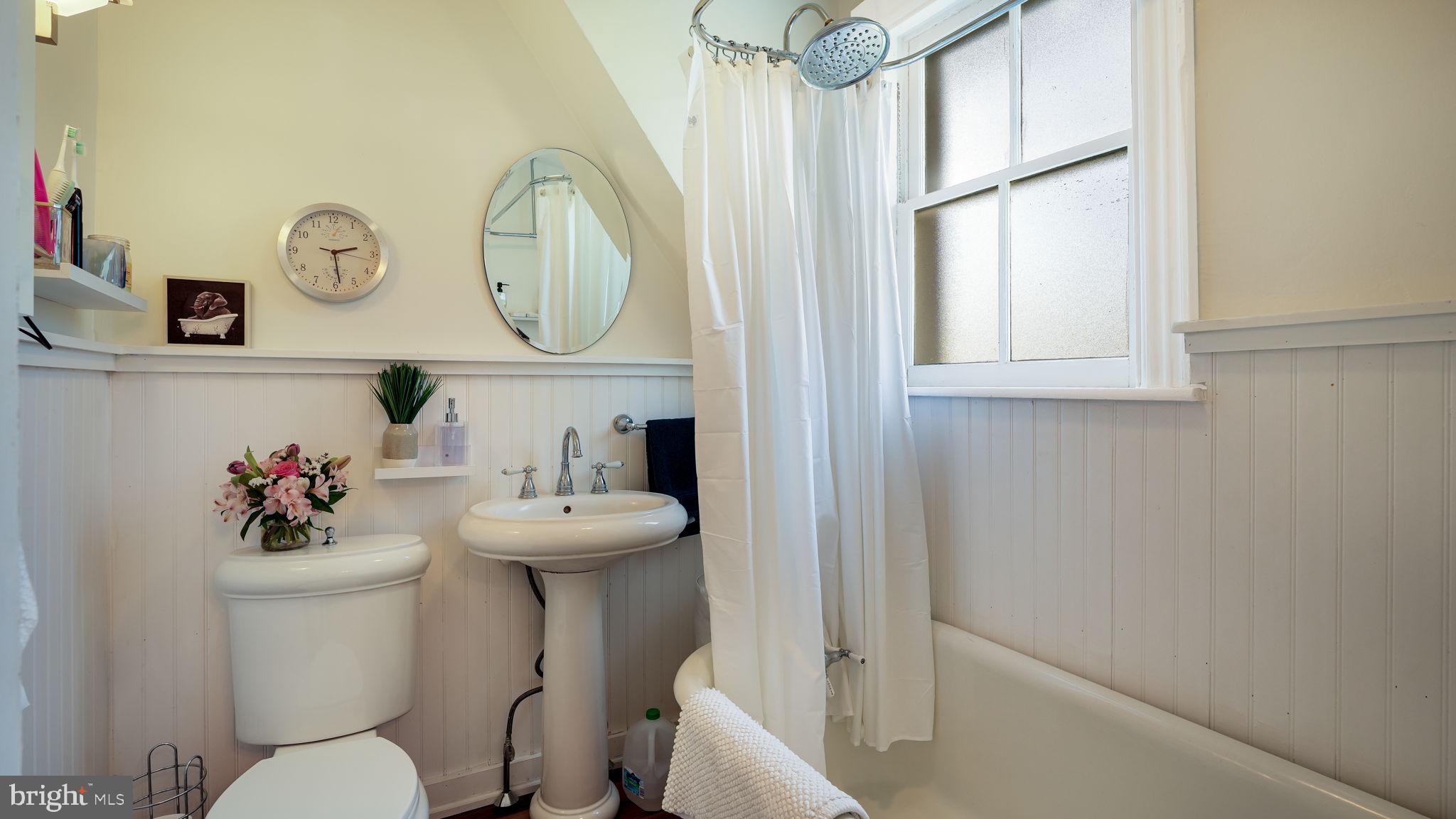 DOYLESTOWN BORO - Residential