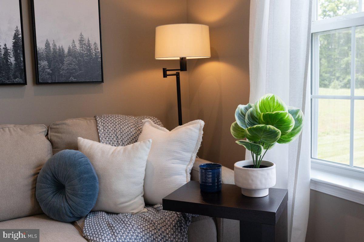 STONE MILL ESTATES - Residential