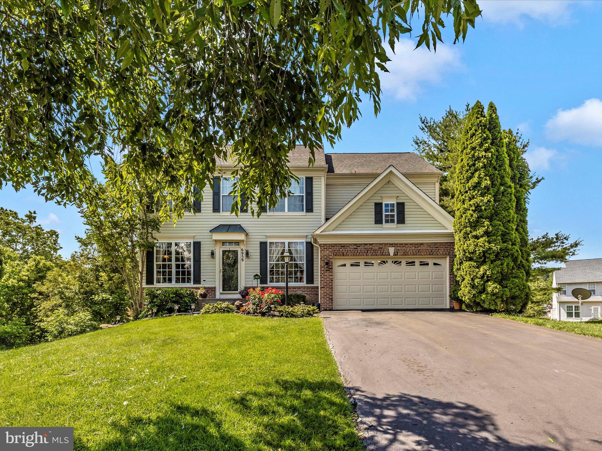 WESTWINDS - Residential