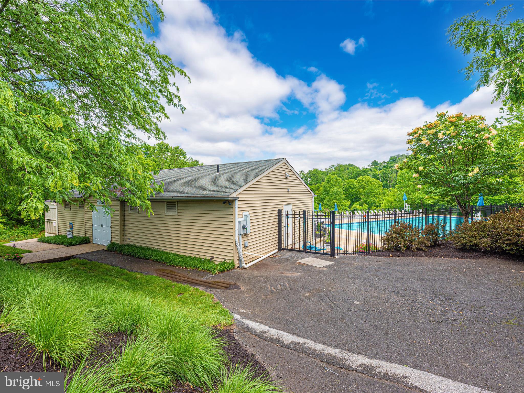 WESTWINDS - Residential