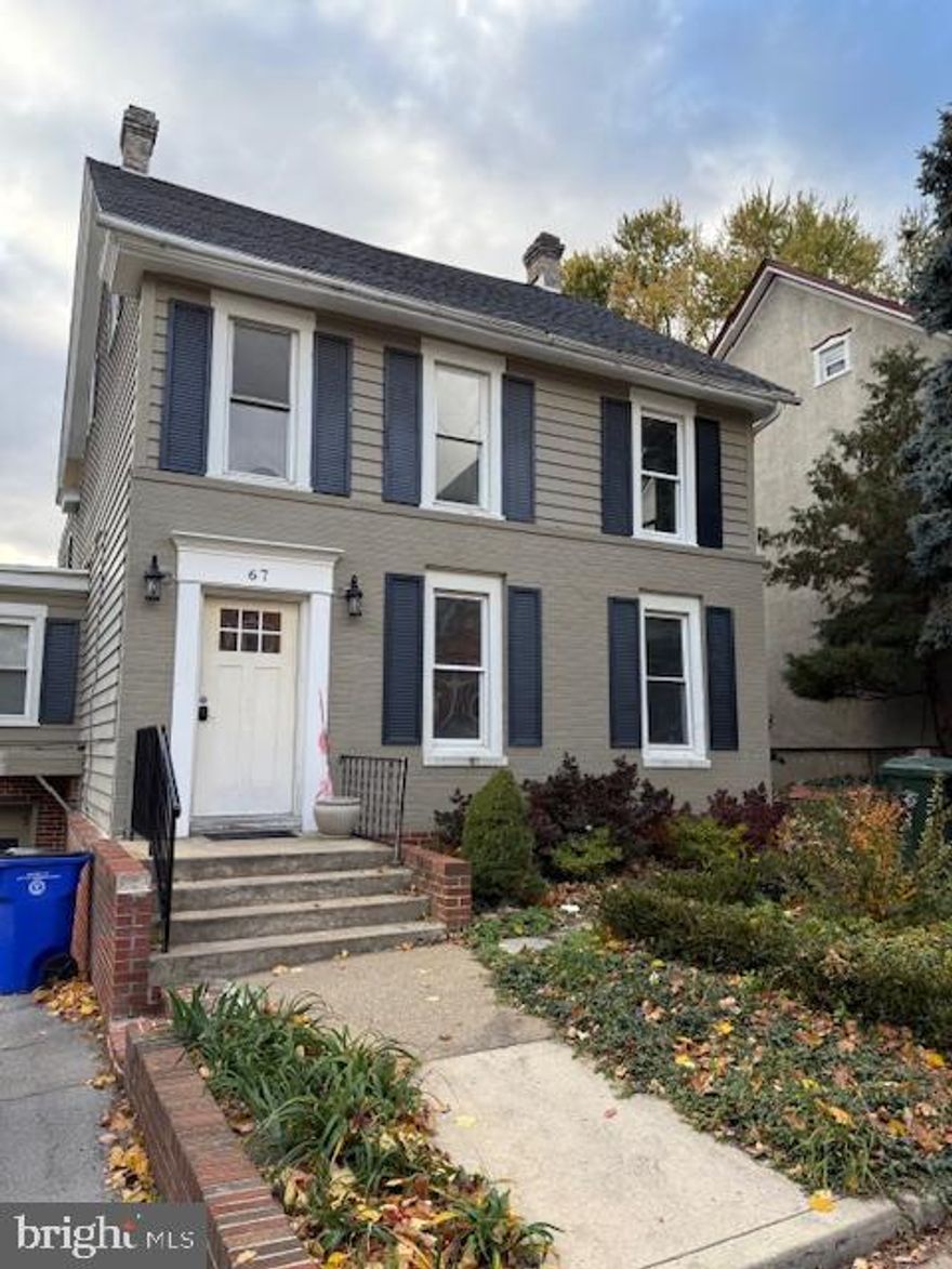 Second floor apartment, hardwood floors, nice sized rooms, kitchen with table space, walk up attic for storage, pets case by case. Call for details and showings.