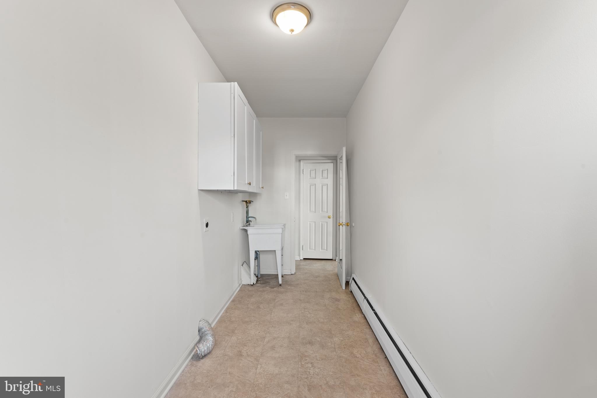 ORVILLA - Residential Lease