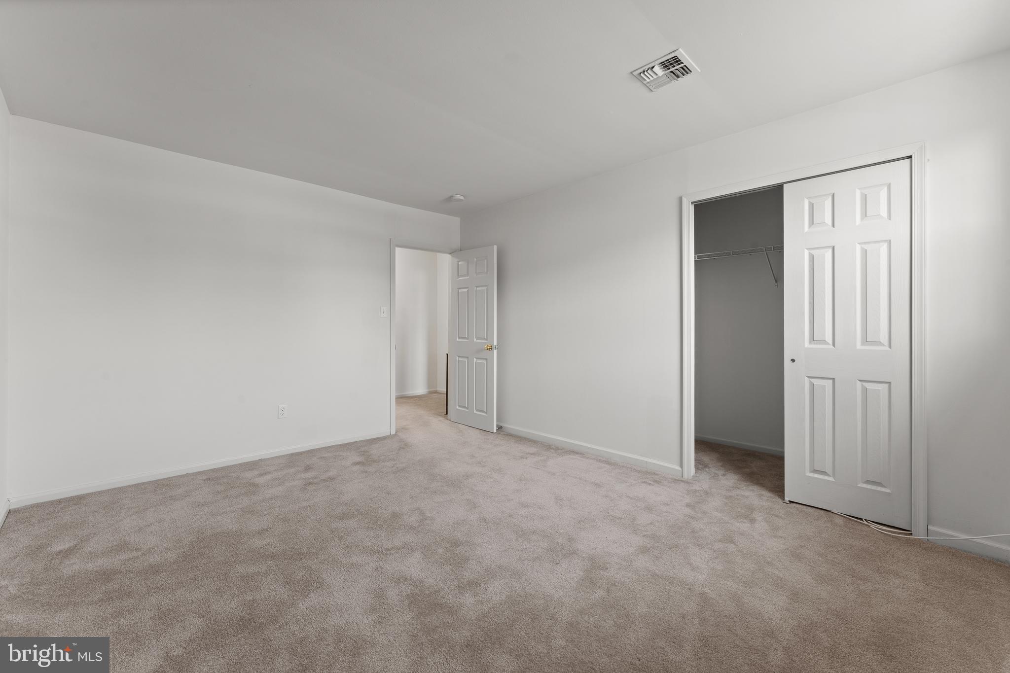 ORVILLA - Residential Lease