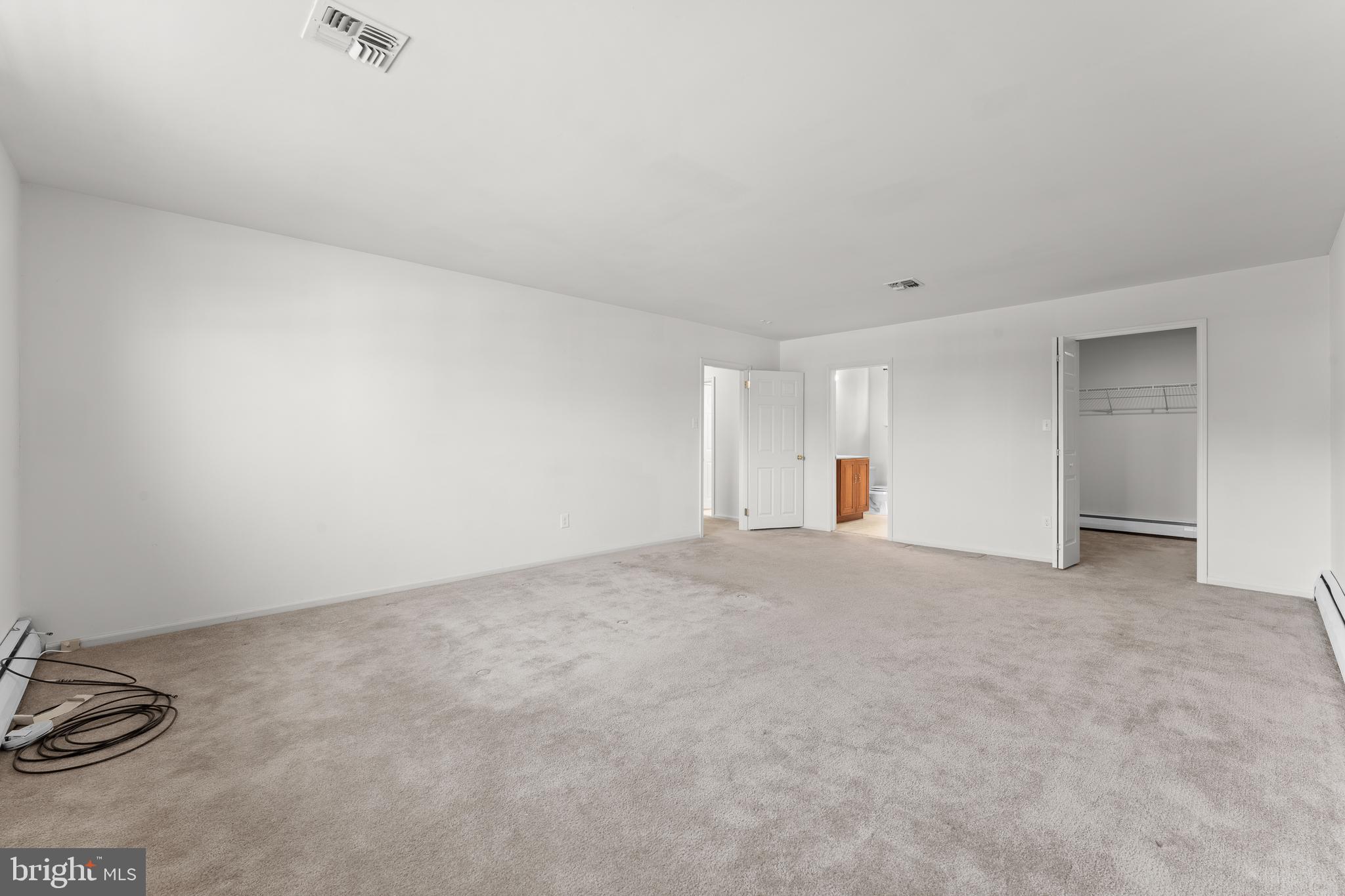 ORVILLA - Residential Lease