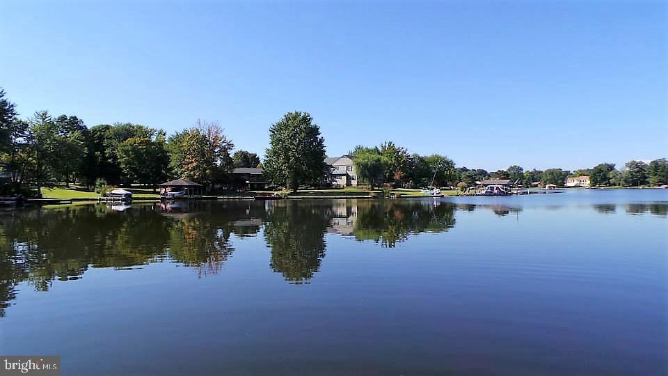 LAKE MEADE - Residential