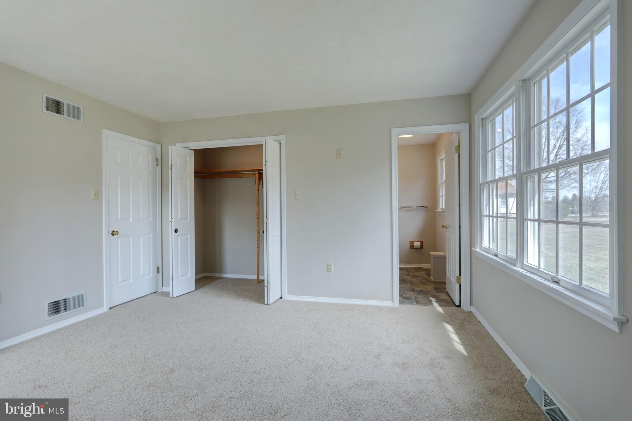 LAKE MEADE - Residential