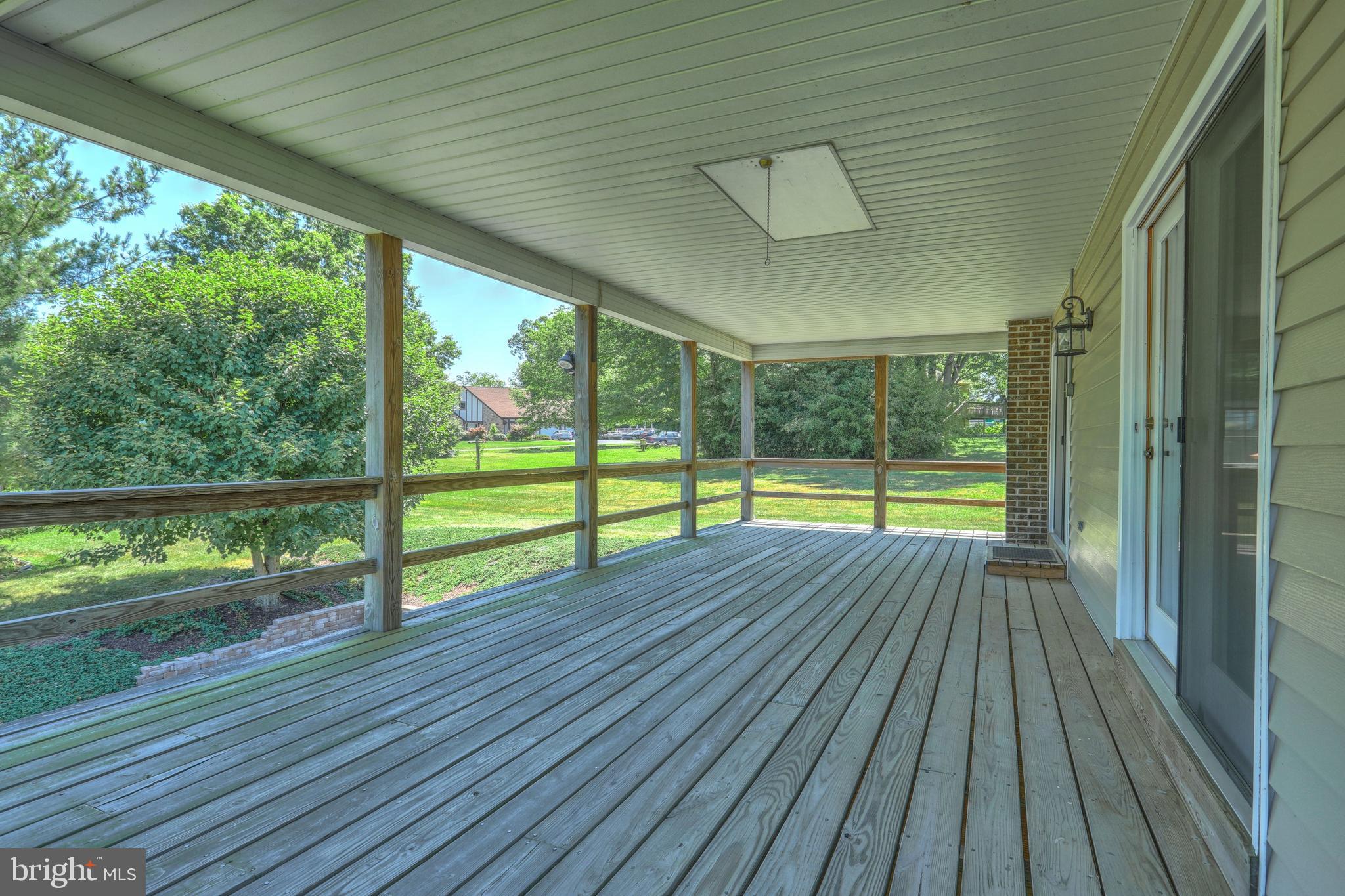 LAKE MEADE - Residential