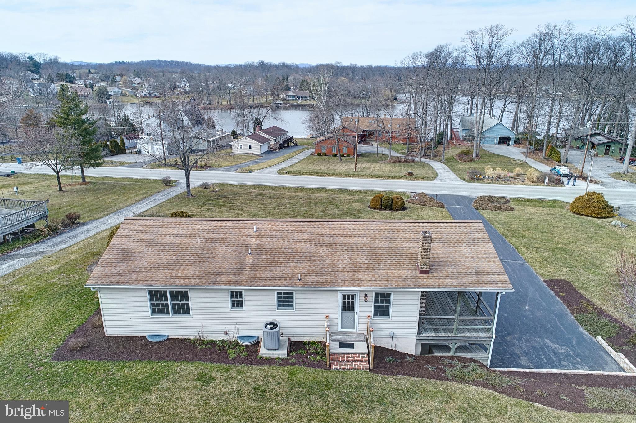 LAKE MEADE - Residential