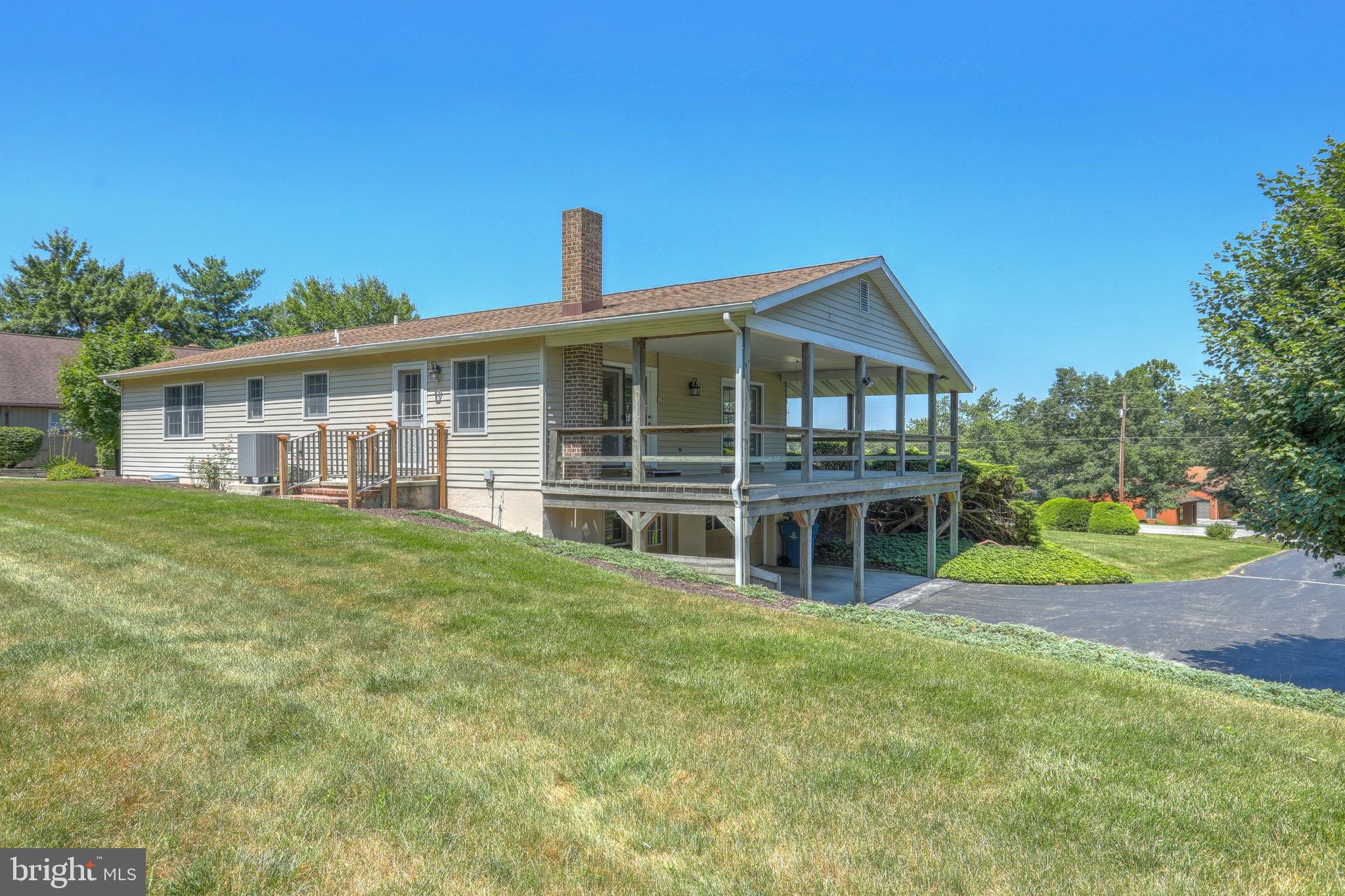 LAKE MEADE - Residential