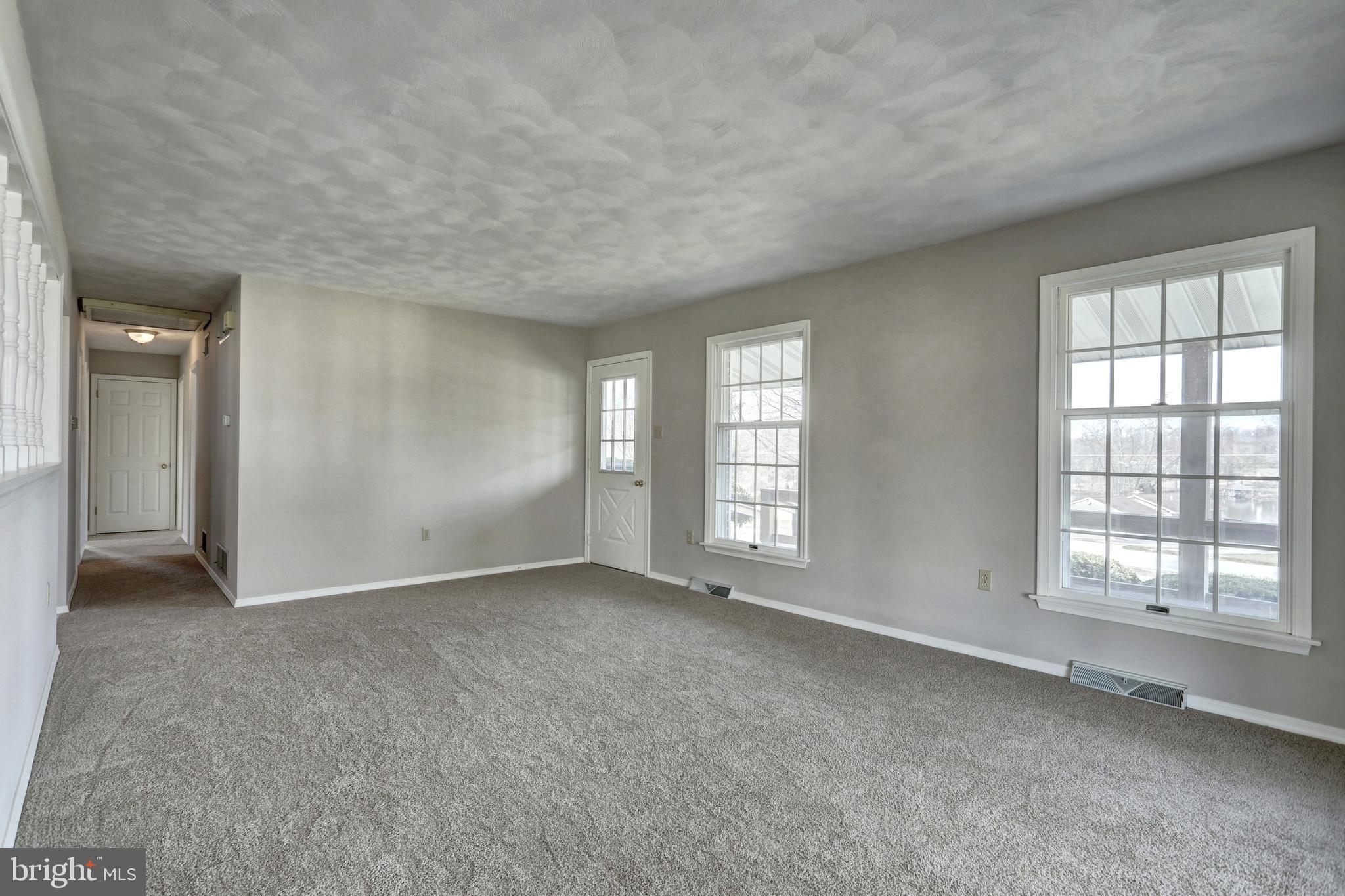 LAKE MEADE - Residential