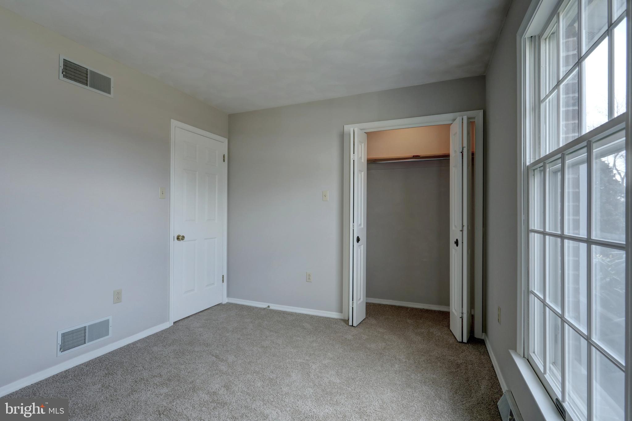 LAKE MEADE - Residential