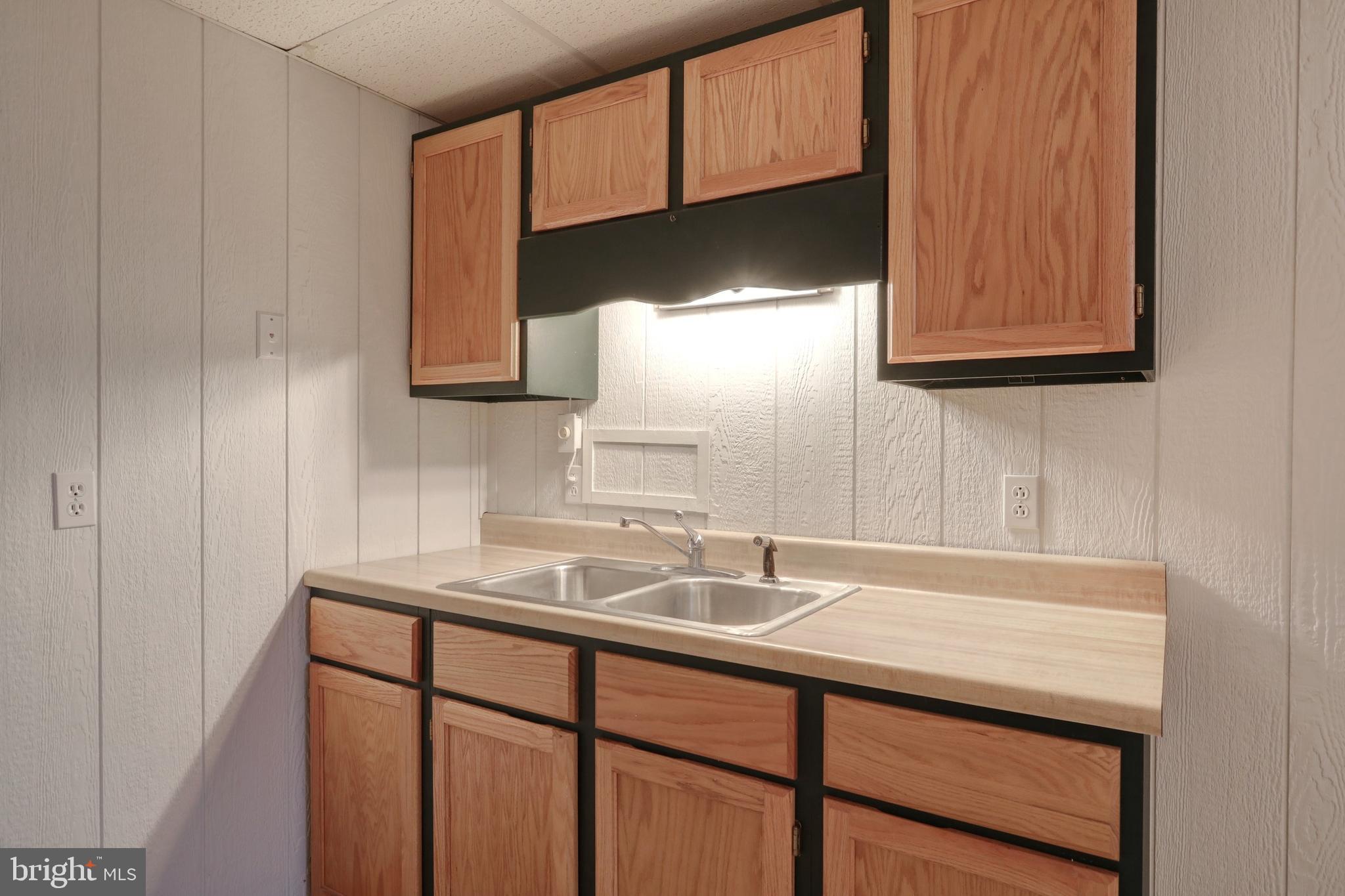 LAKE MEADE - Residential