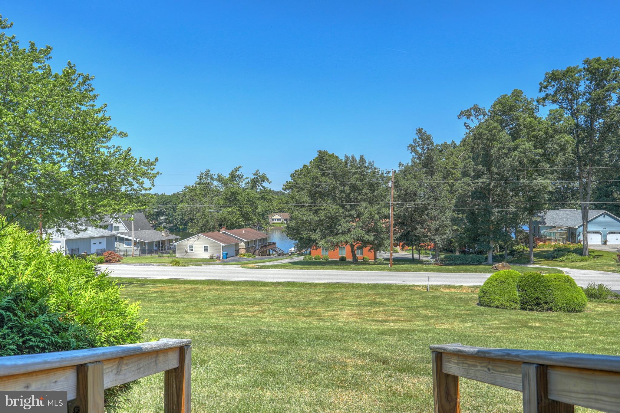 LAKE MEADE - Residential