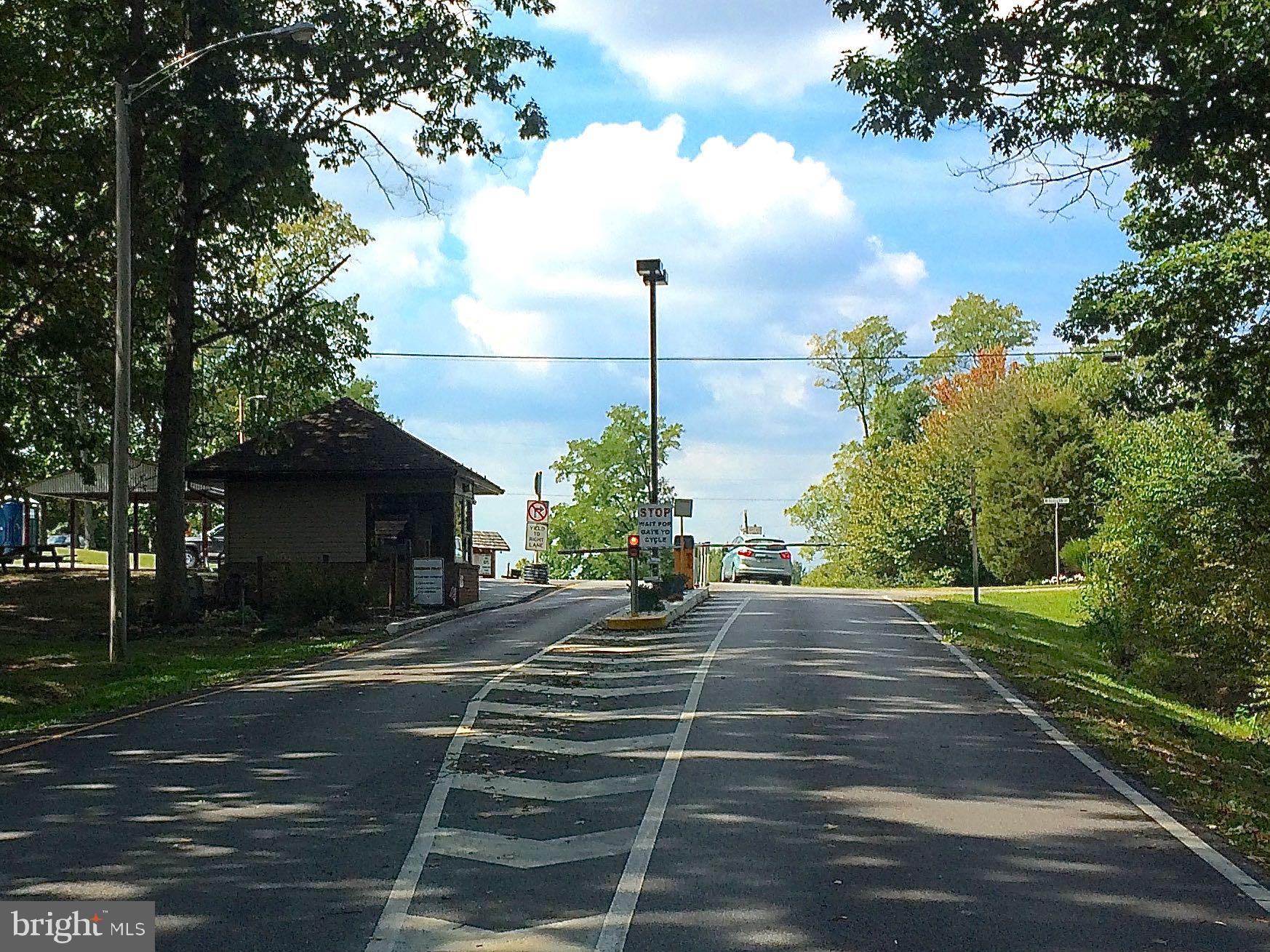 LAKE MEADE - Residential